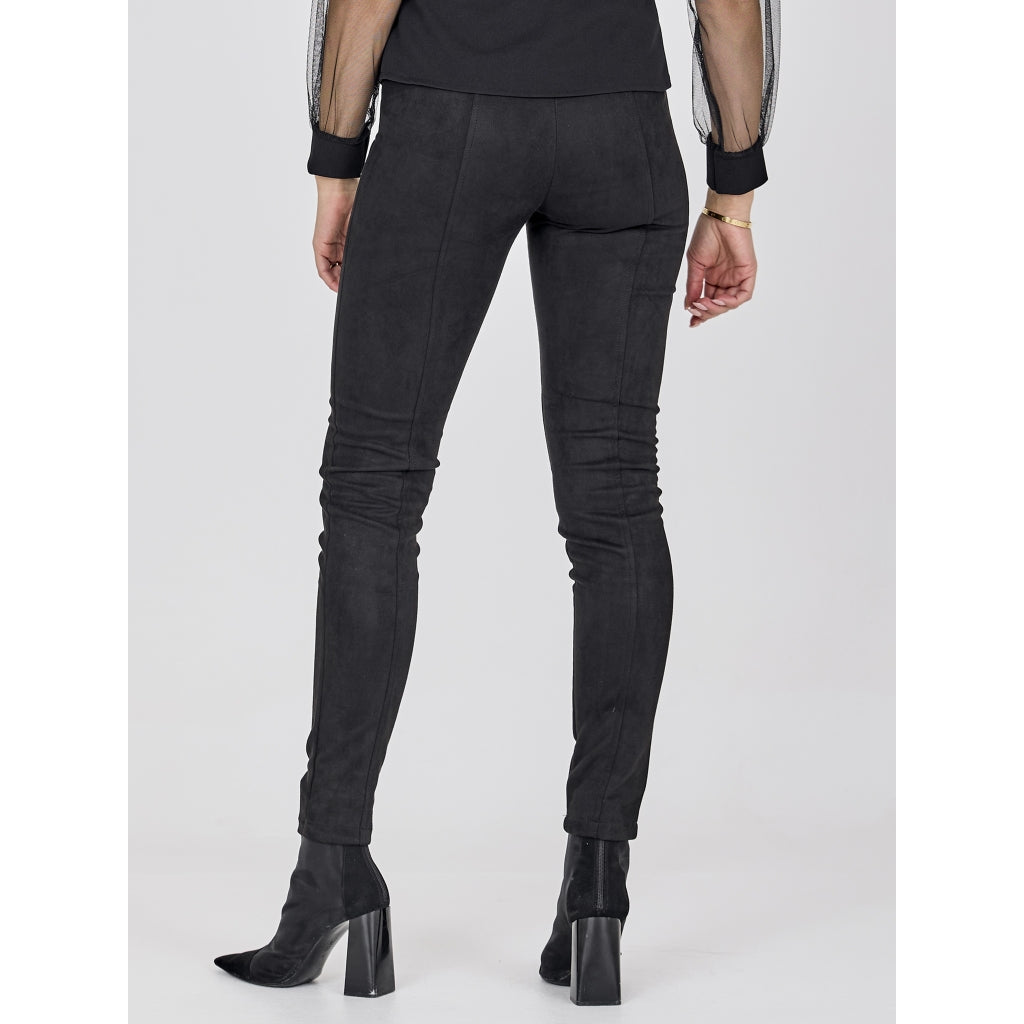 Boo Marley Leggings in Black