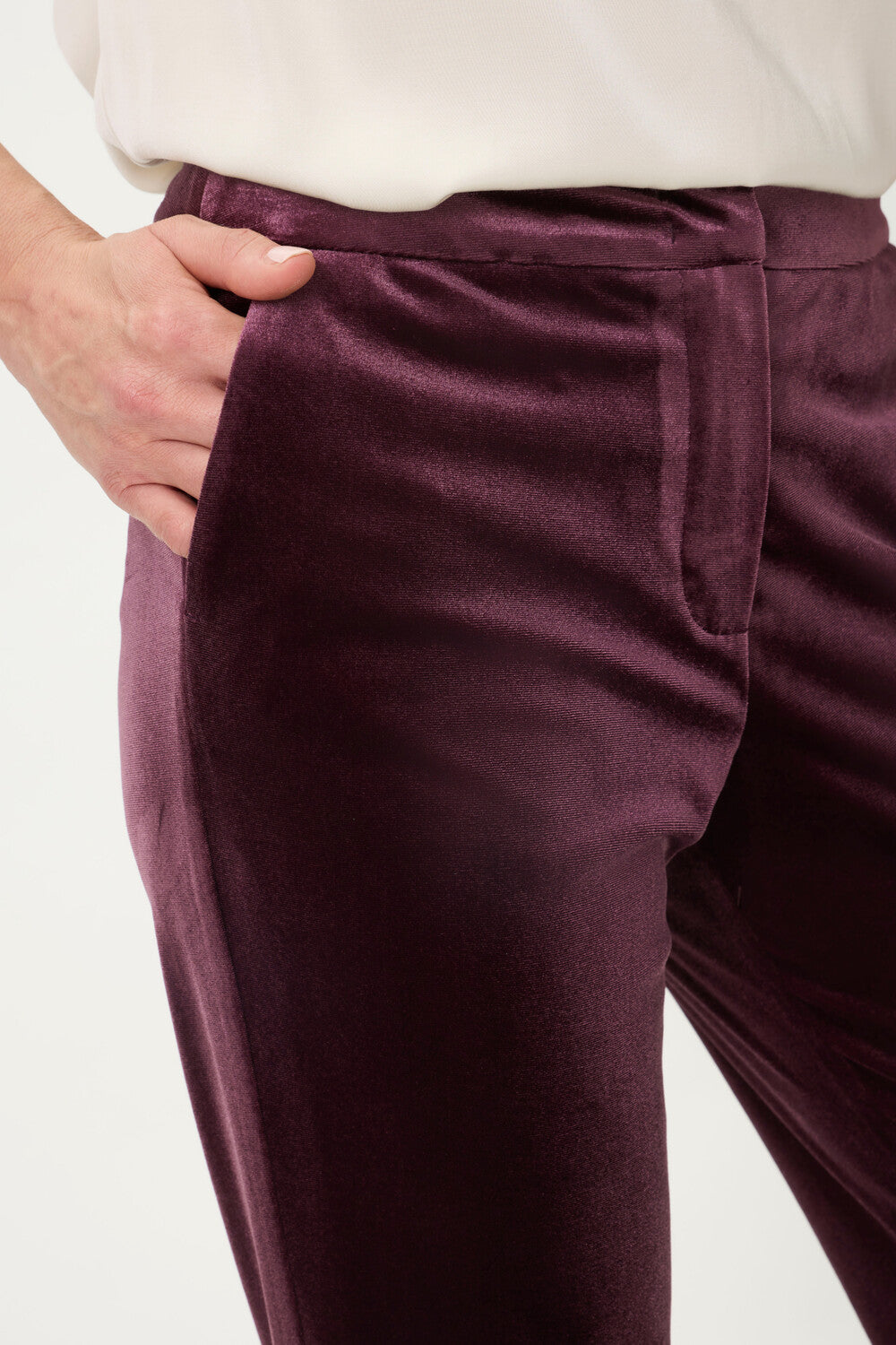 Velvet Trouser in Dark Wine