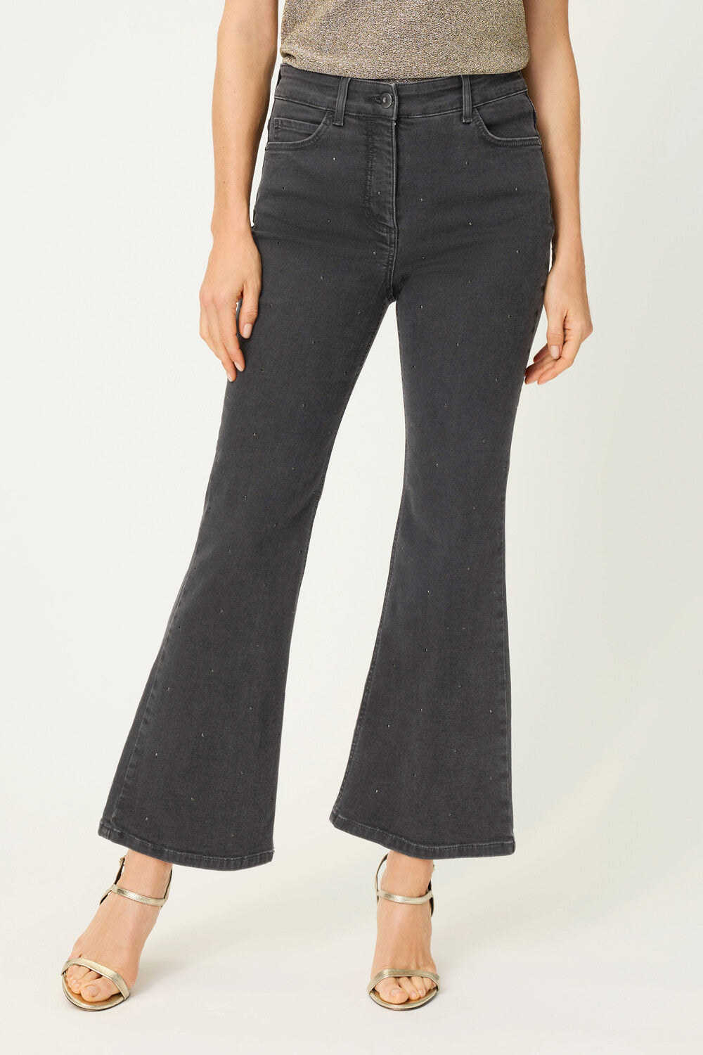 Cropped Denim Trouser in Black
