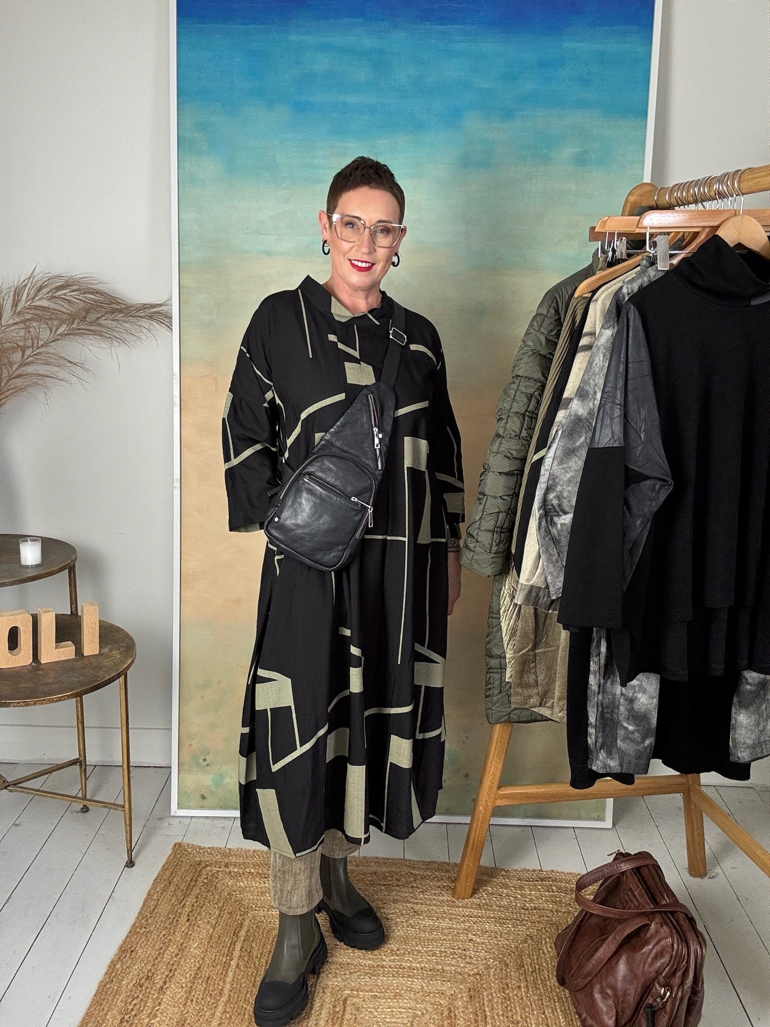 Sona Dress in Black/Golden Khaki
