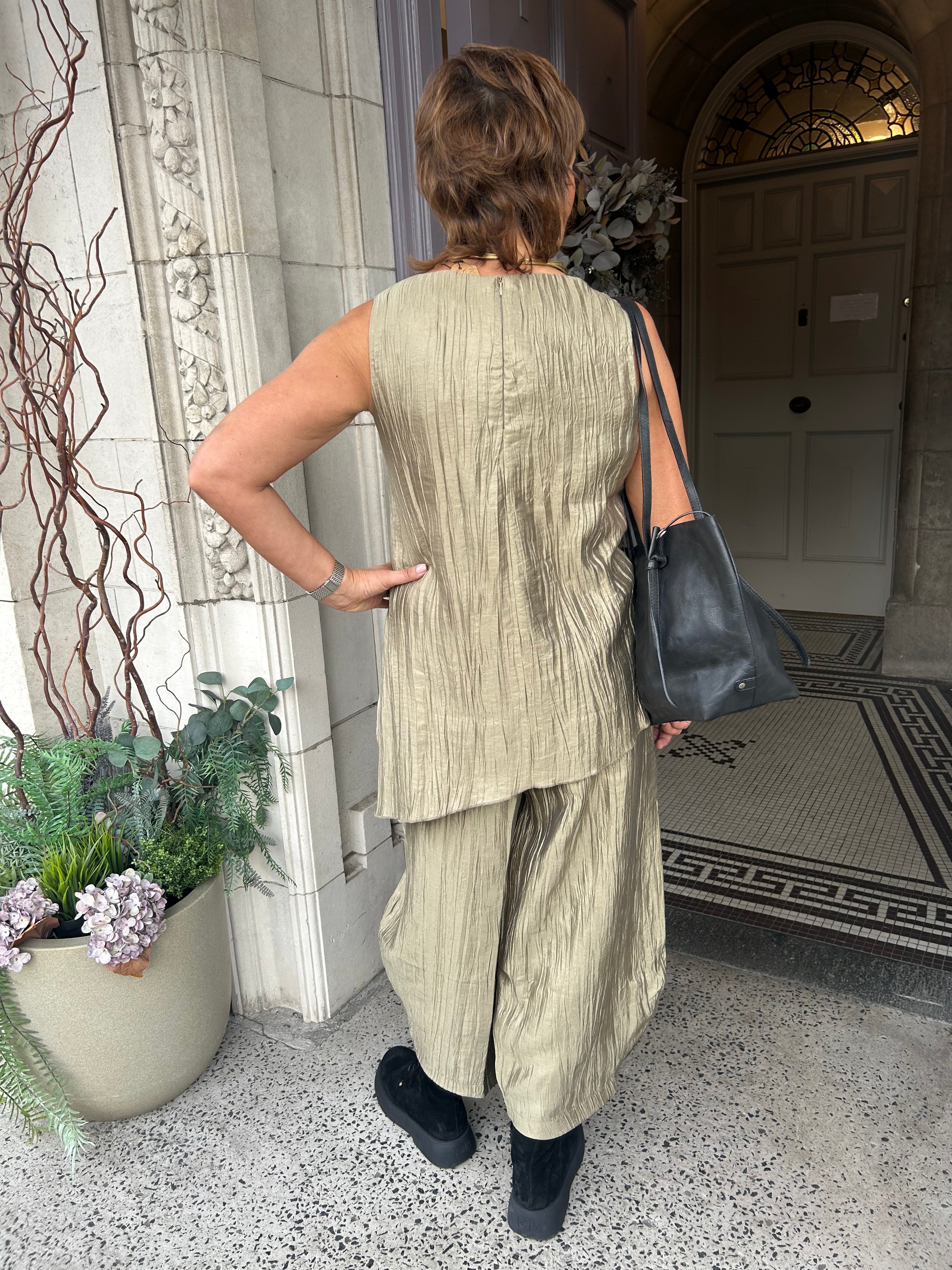 Abstract Trouser in Gold