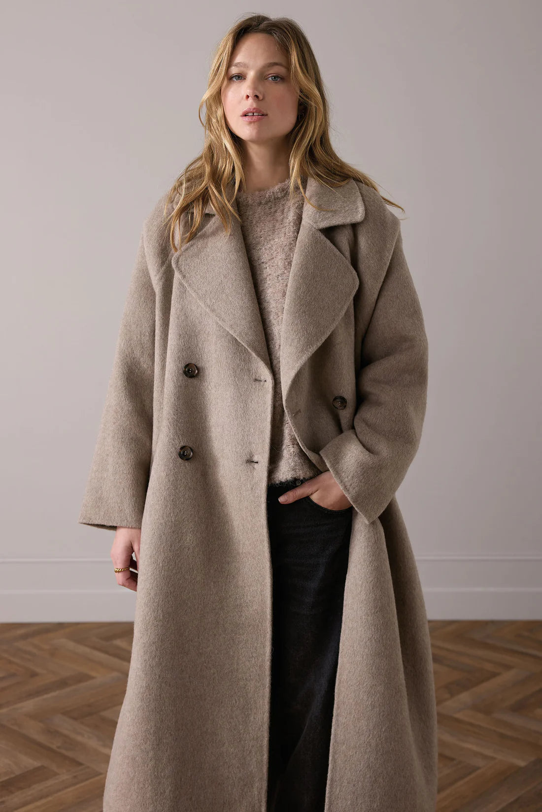 Classic Wool Coat in Funghi
