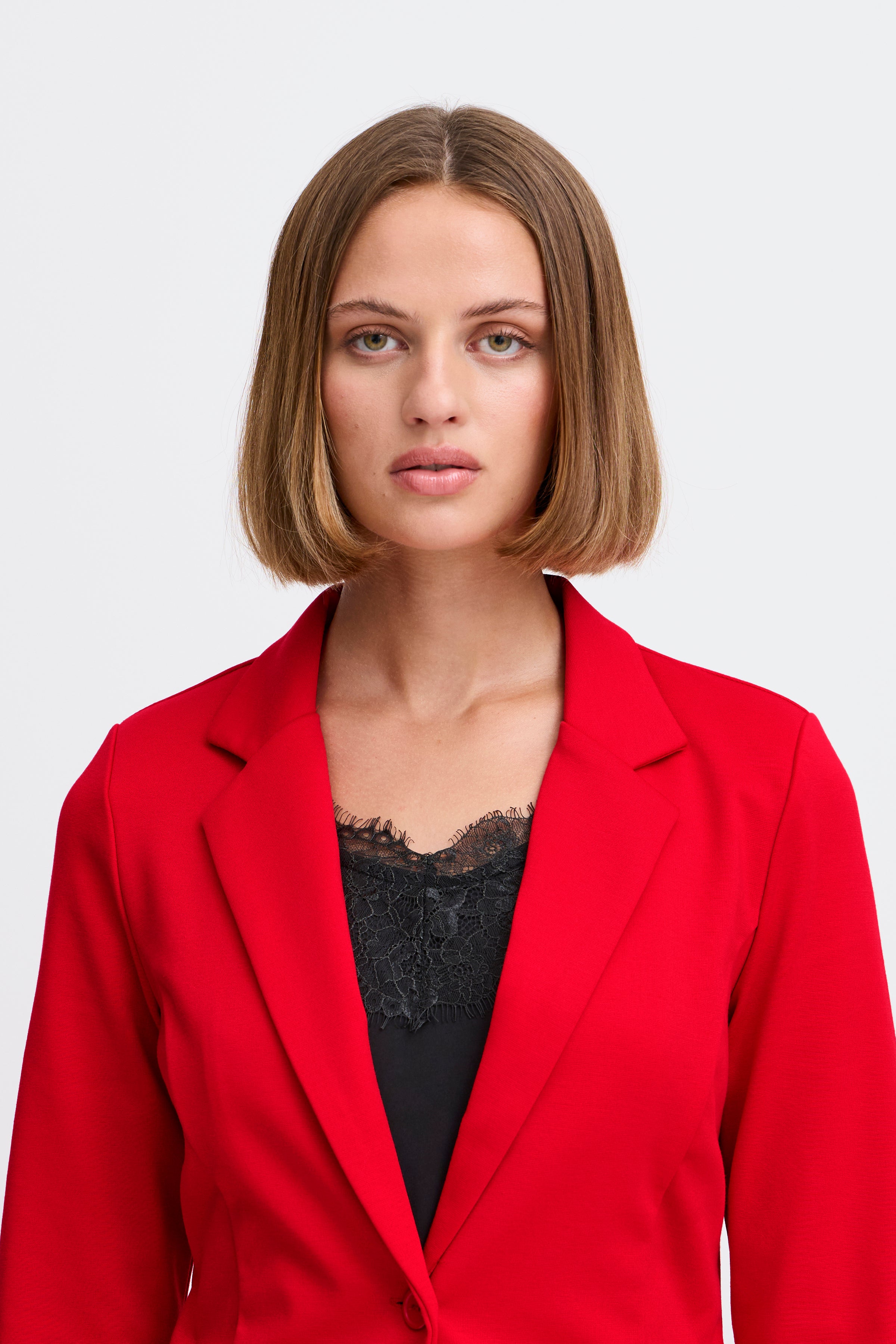 Kate Blazer in Racing Red