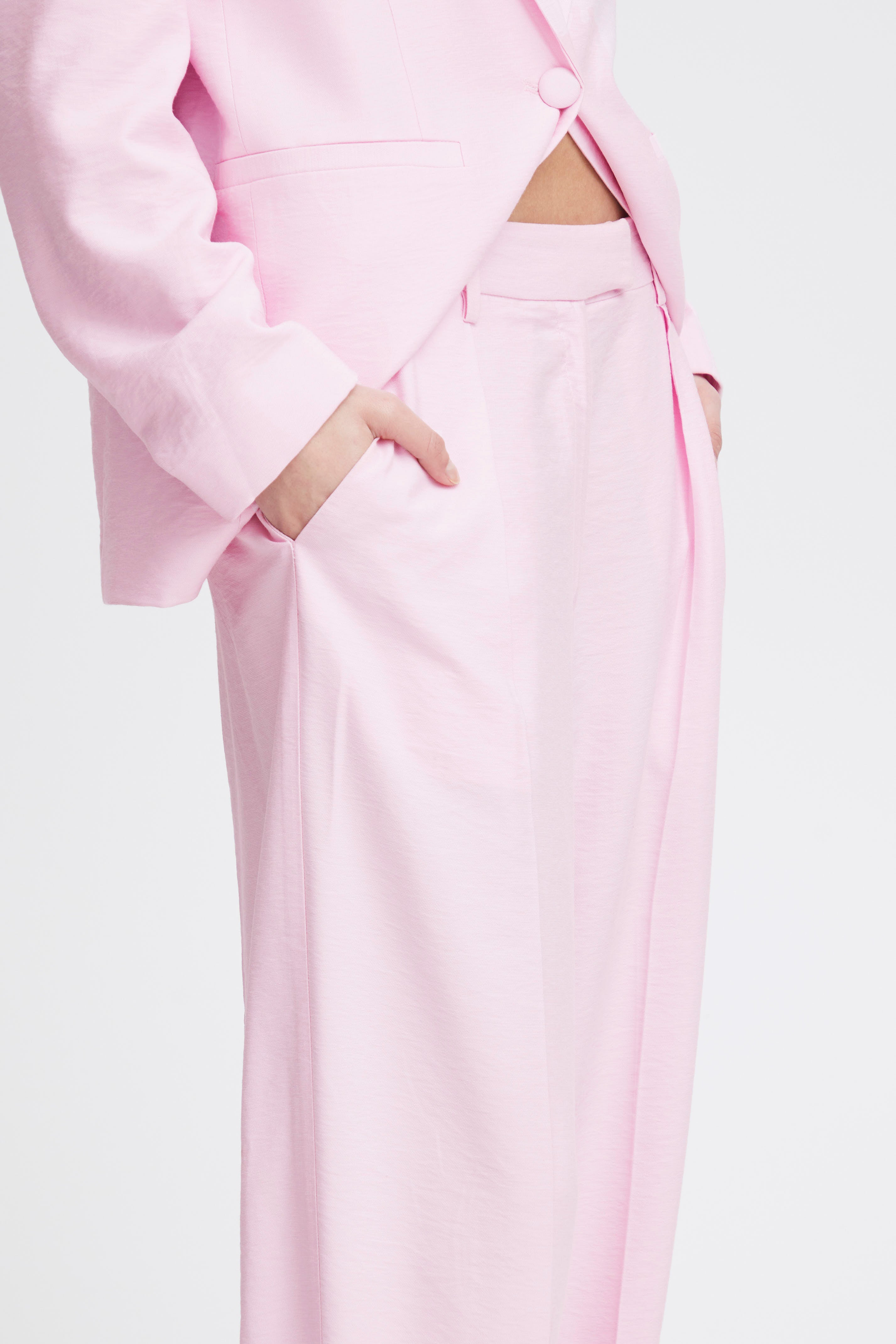 Yenifer Trousers in Pink Lady