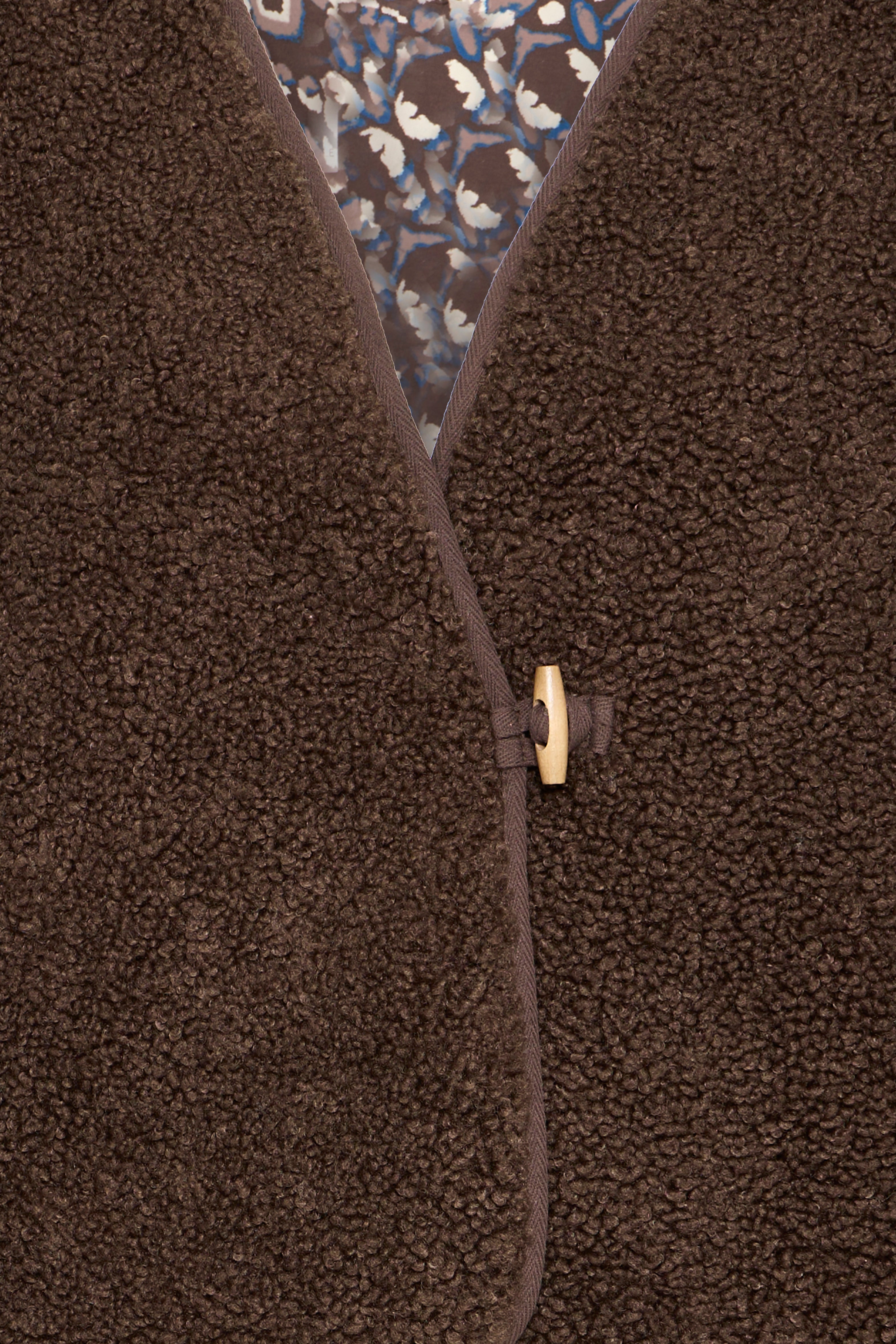 Gozima Waistcoat in Coffee Bean