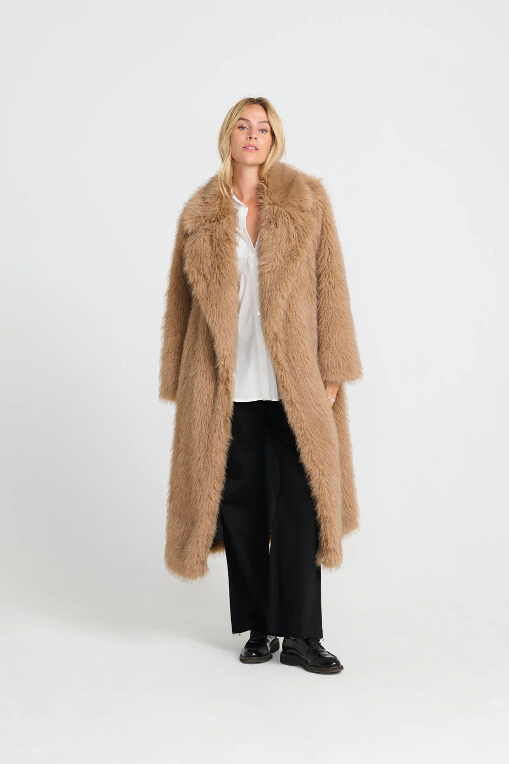 Monroe Coat in Camel