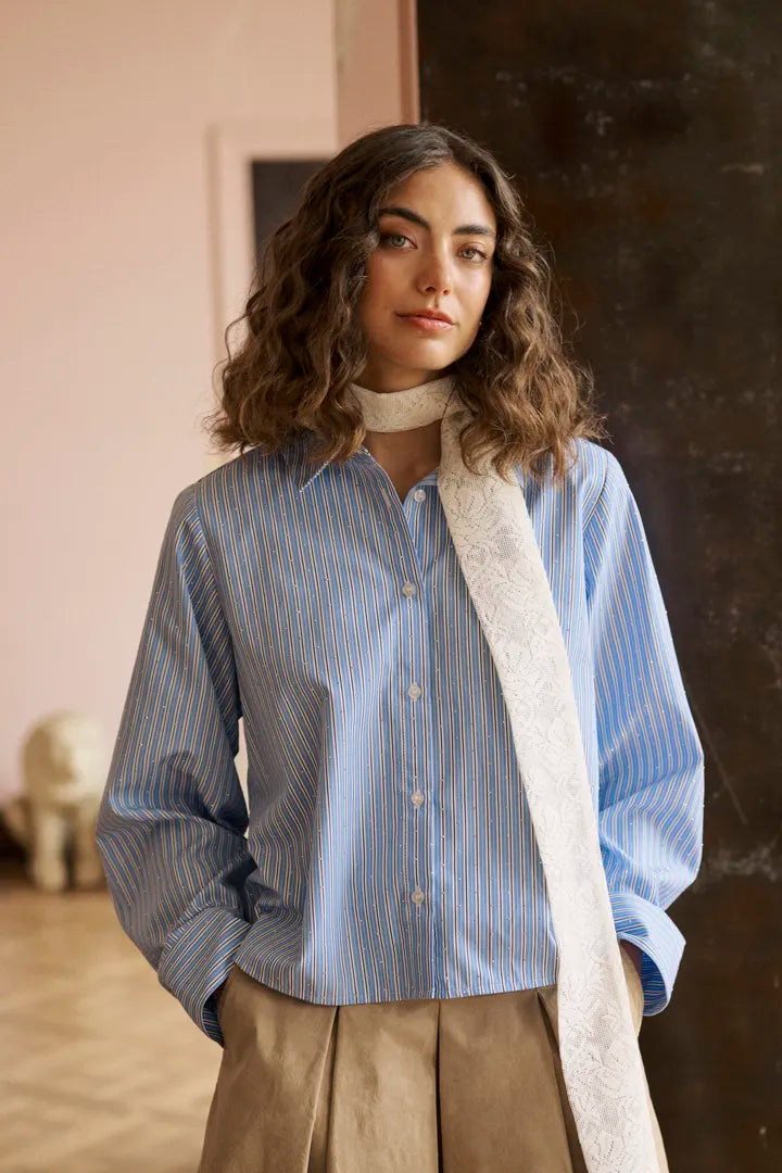Daimi Short Shirt in Blue/White Shirt