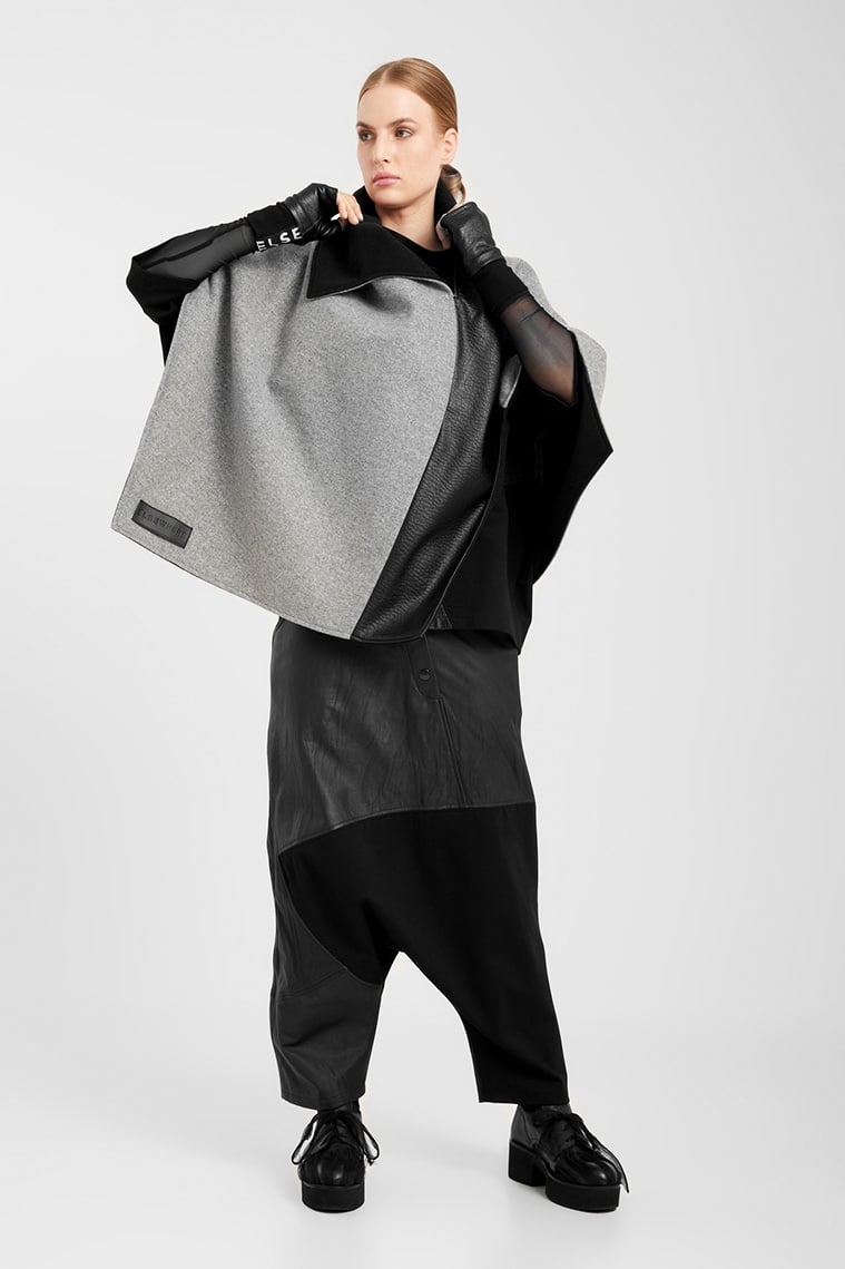 Reversible Poncho in Grey