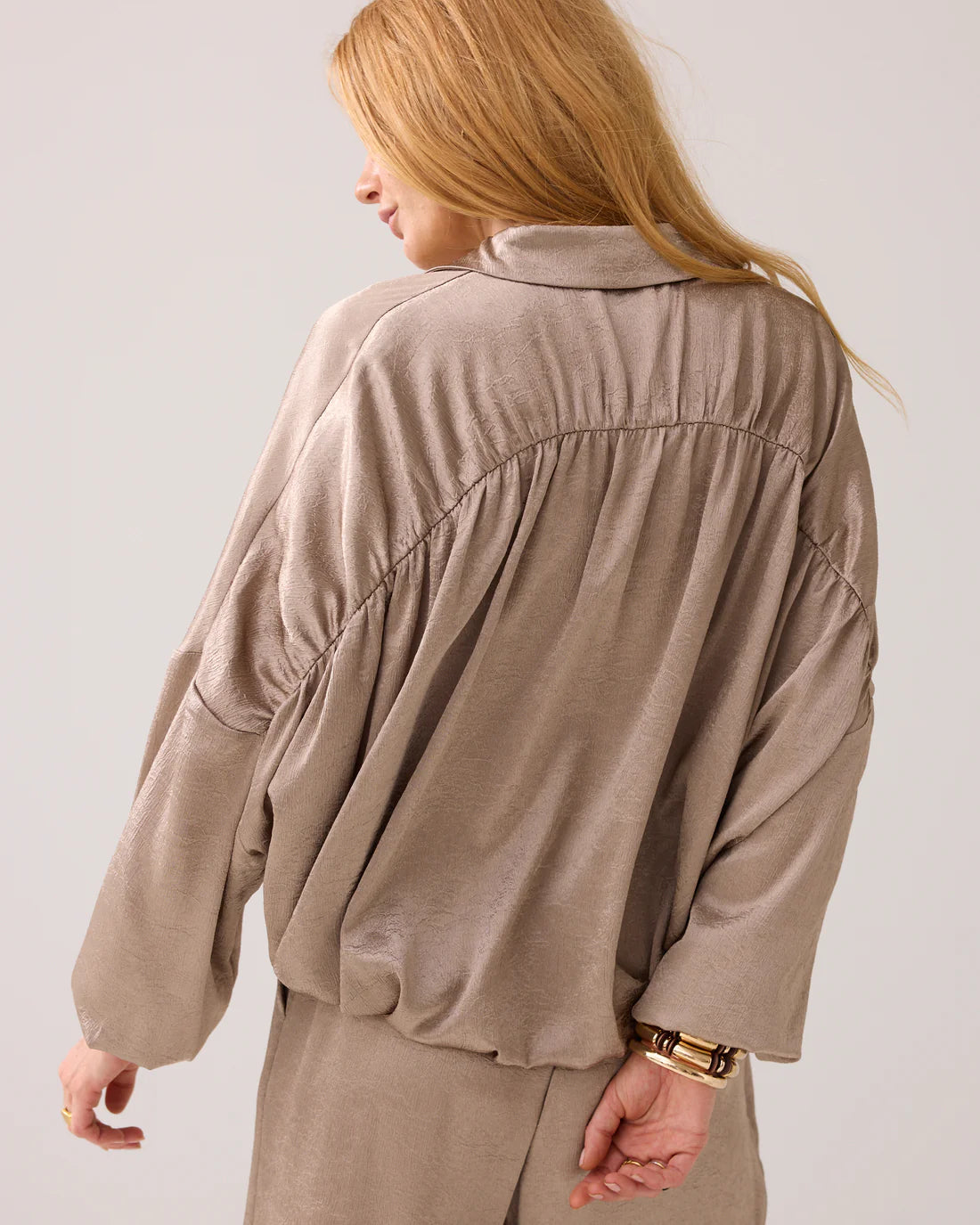 Crinkle Satin Blouse in Funghi