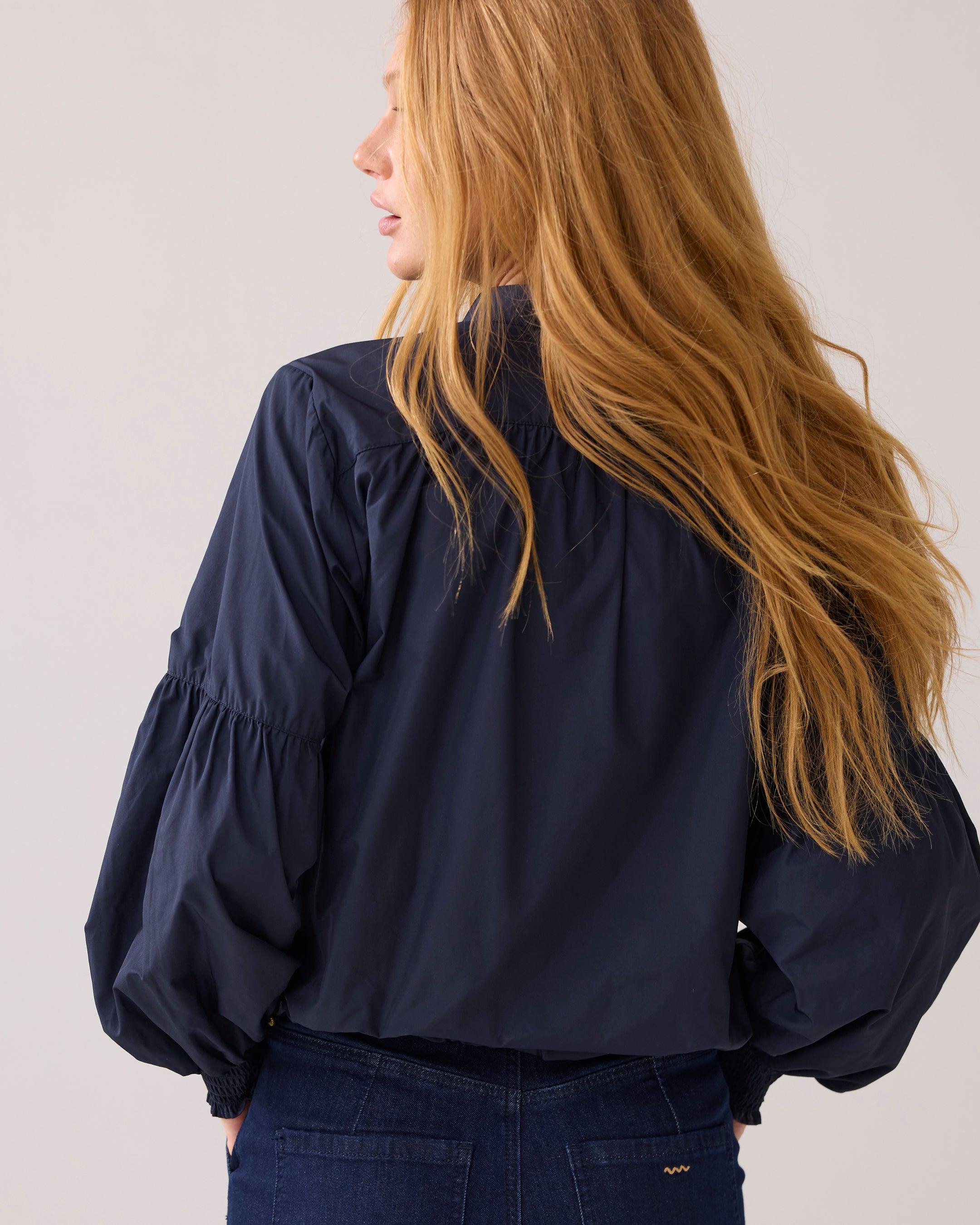 Taft Light Top in Midnight Blue