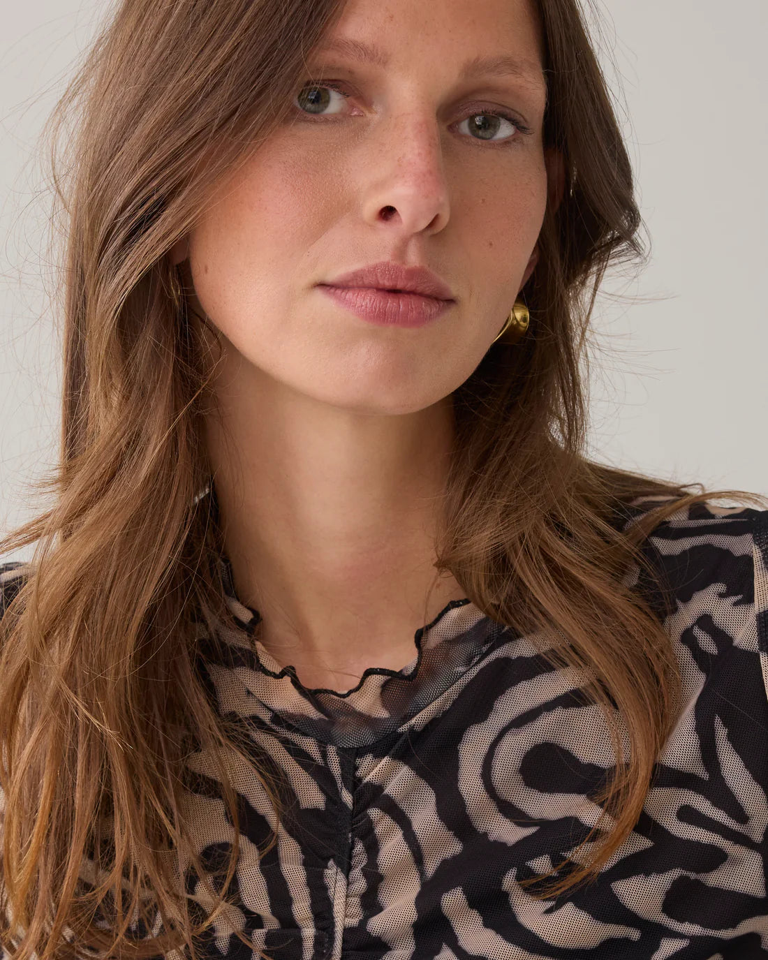 Mesh Ornament Top in Black