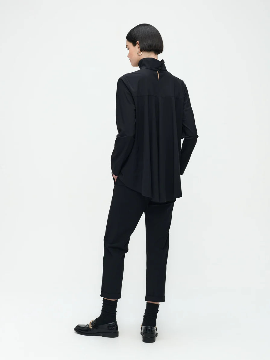 Dolche Vita Stretch Top in Black