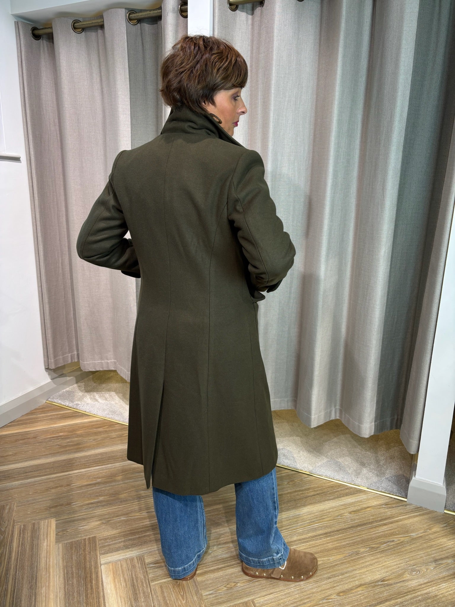 Single Breast Coat with Patch Pocket in Army