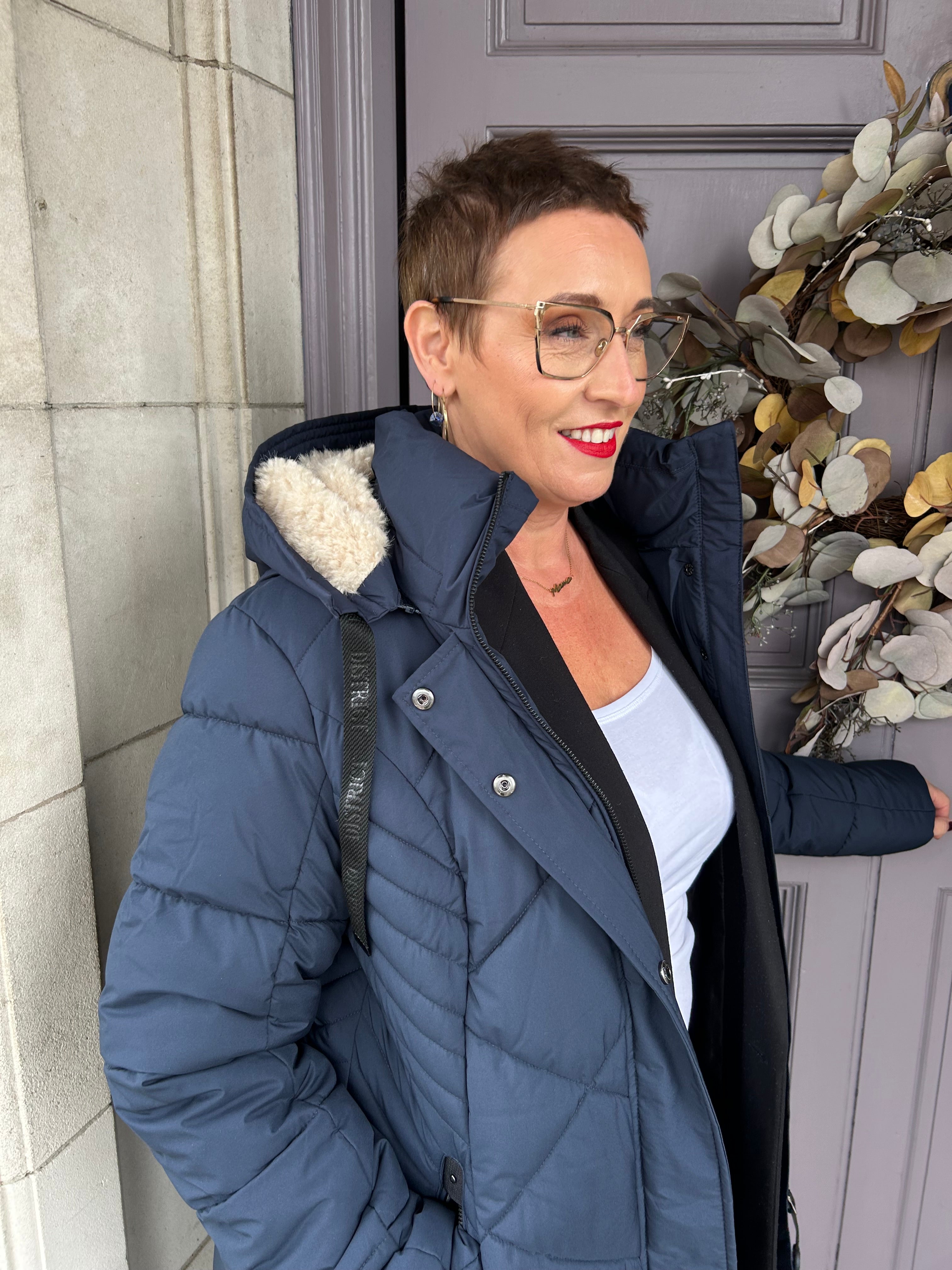 Corvara Coat in Navy