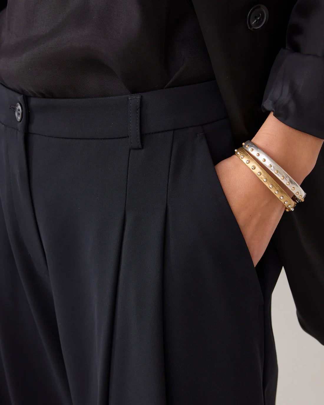 Wide Fluid Trouser in Black