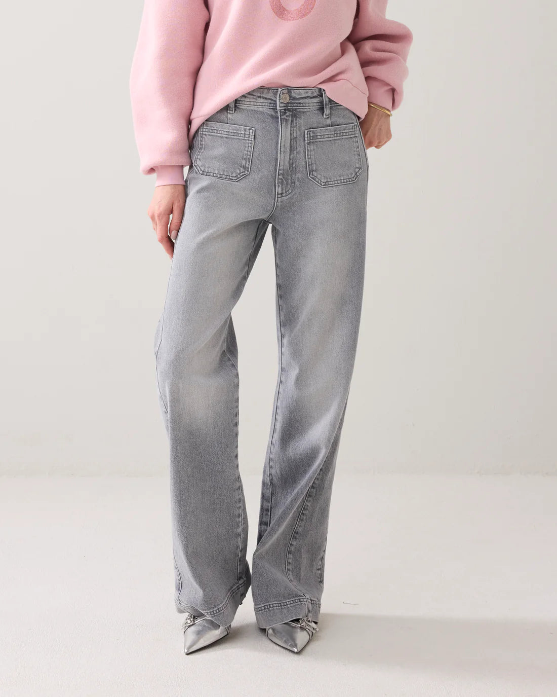 Flared Jeans in Grey Denim