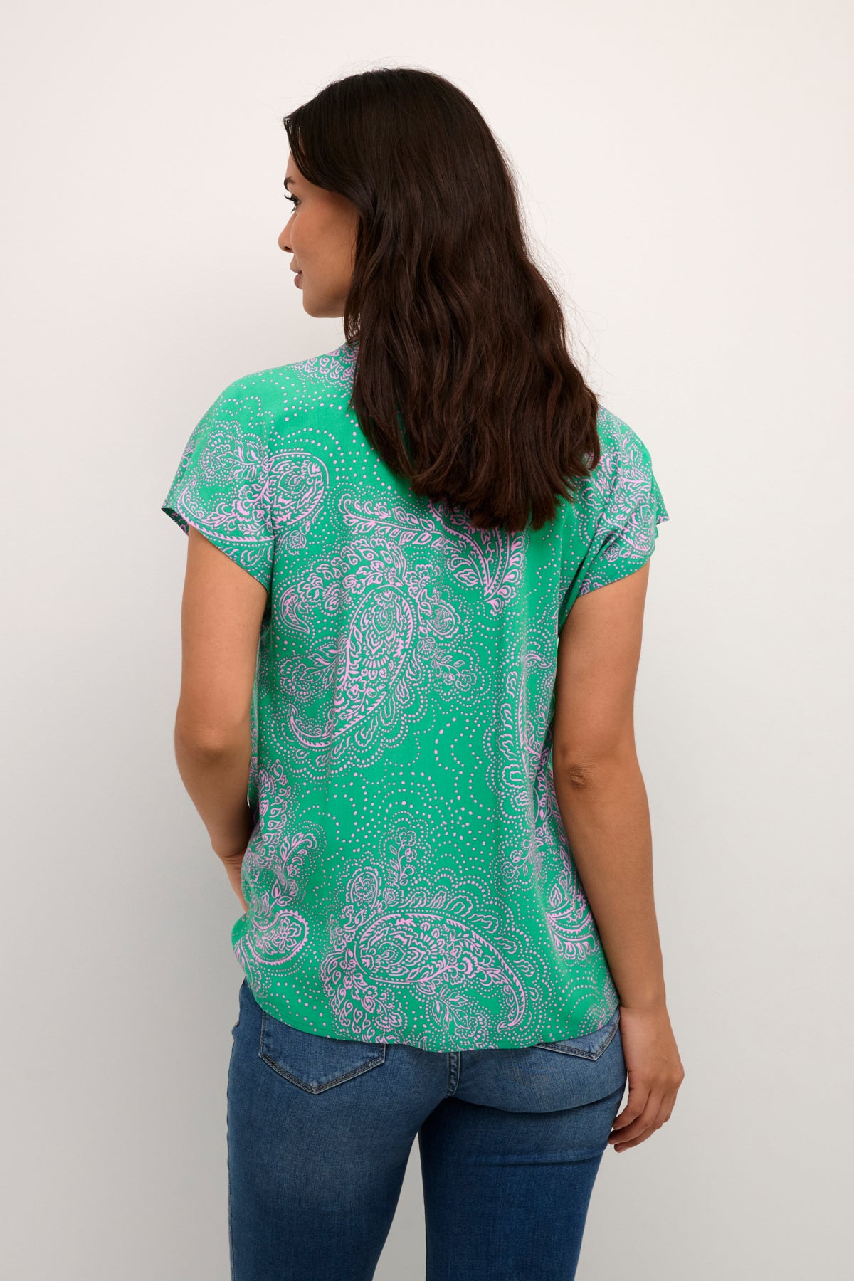 Polly Short Sleeve Blouse in Green/Pink Paisley