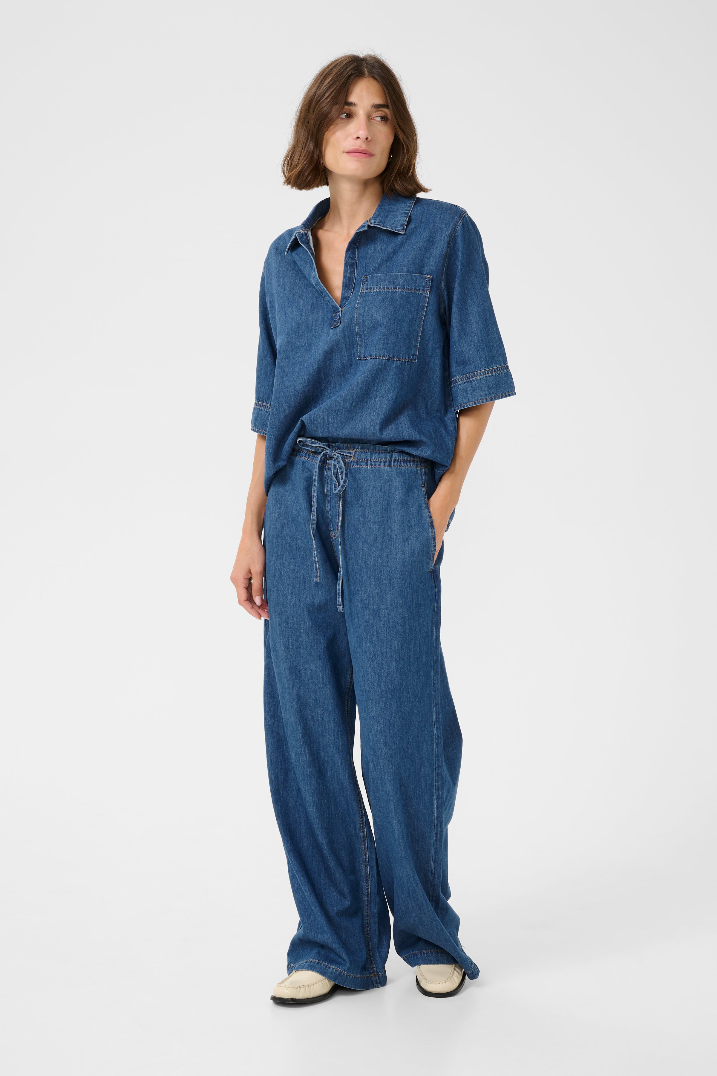 Avril Jean in Rinse Wash Blue