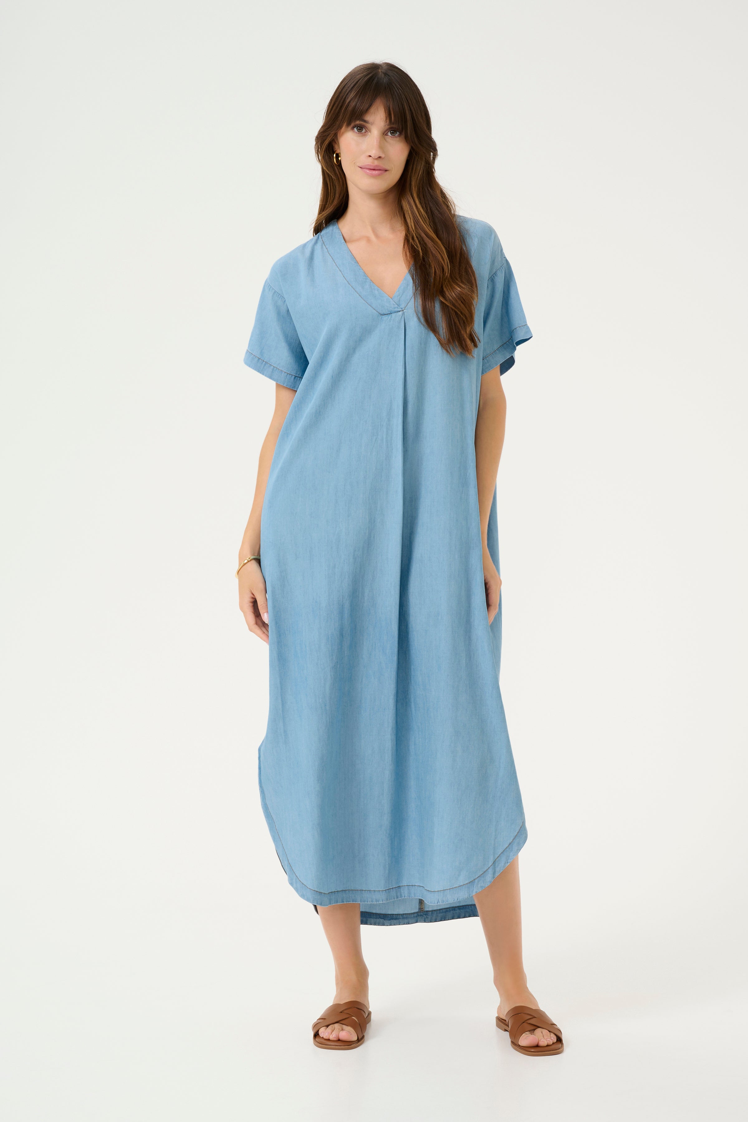 Citha Aurelia Dress in Light Blue Wash