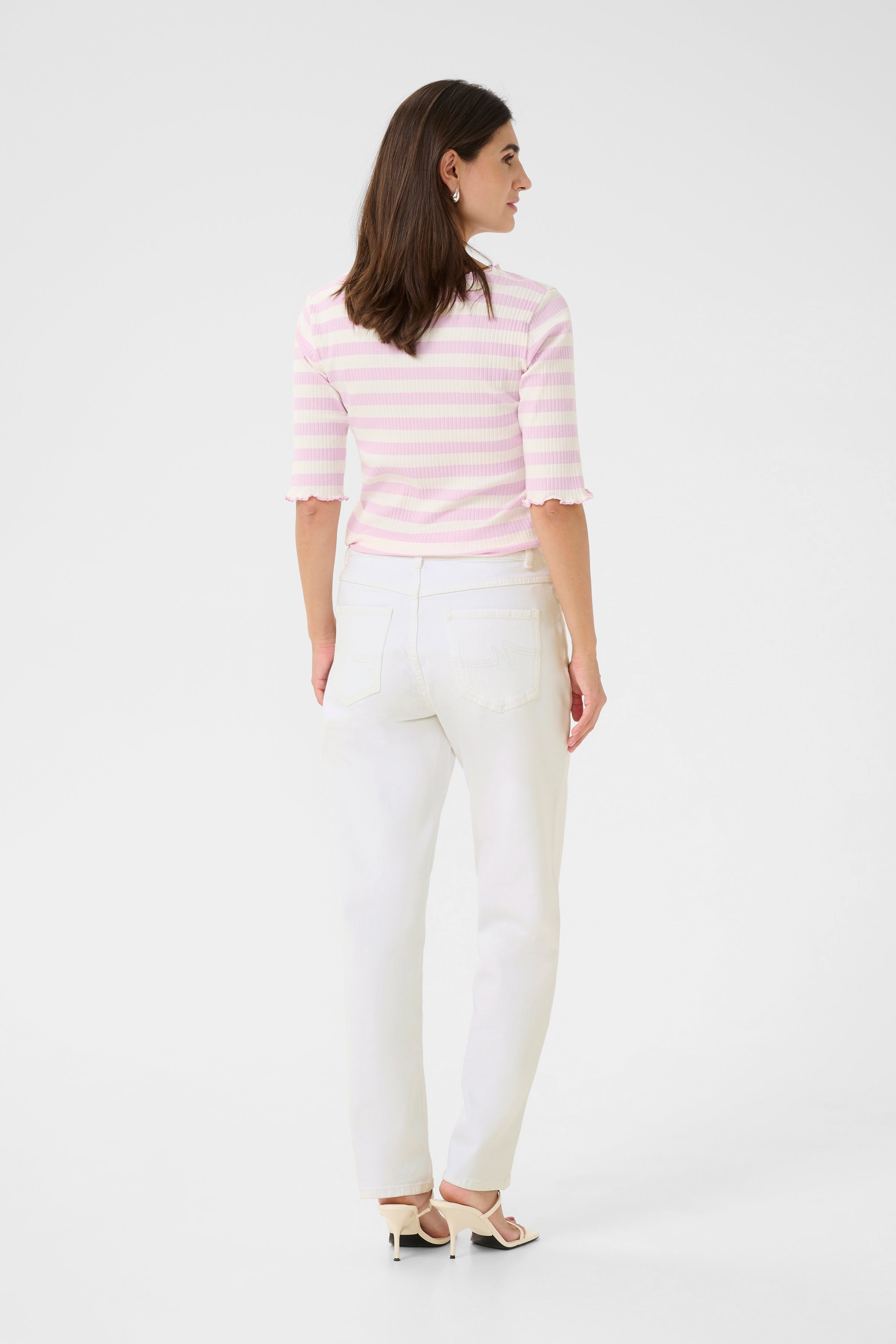 Deva Ami Cropped Jeans in White