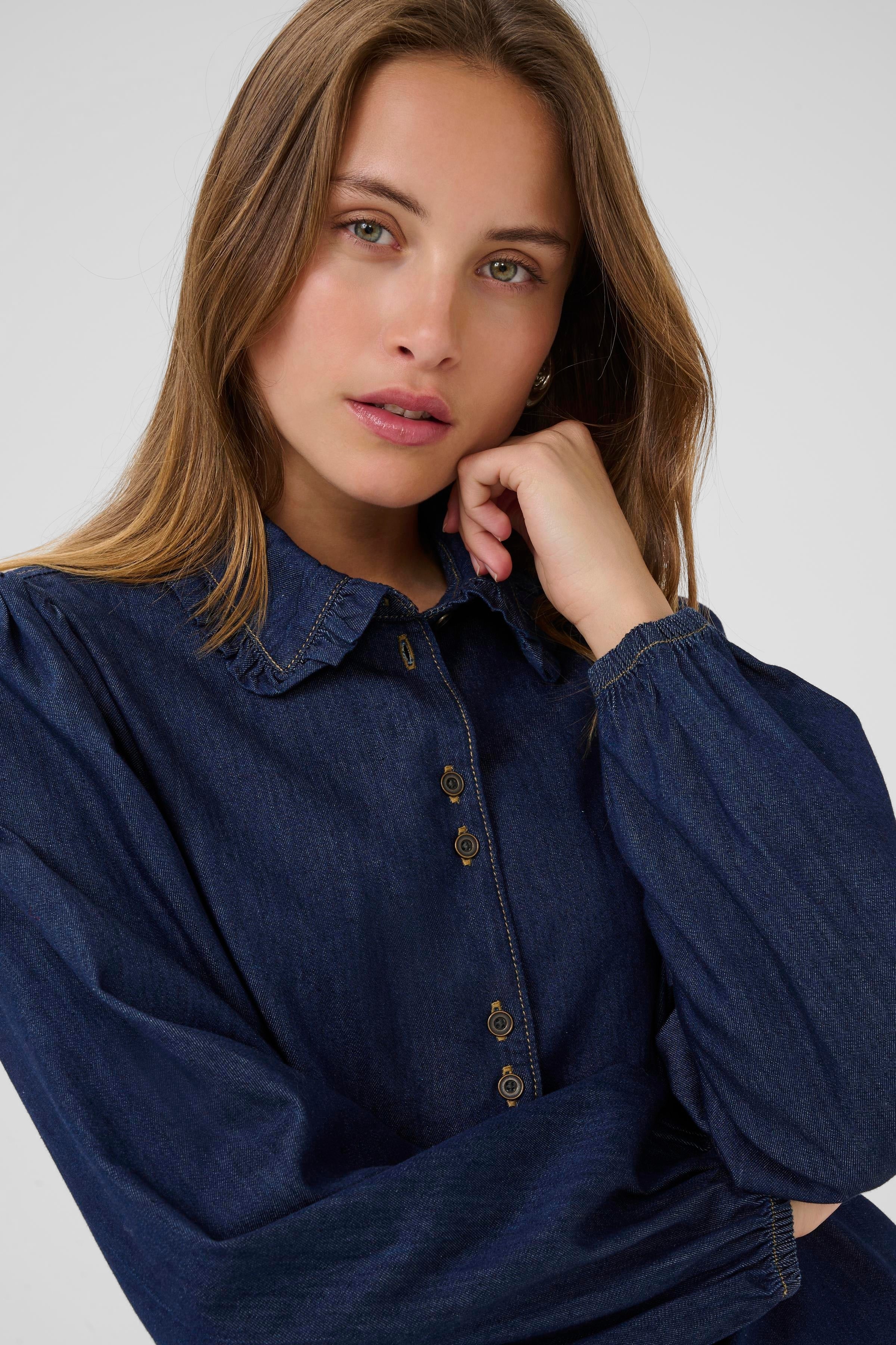 Hilka Arpa Shirt in Rinse Wash