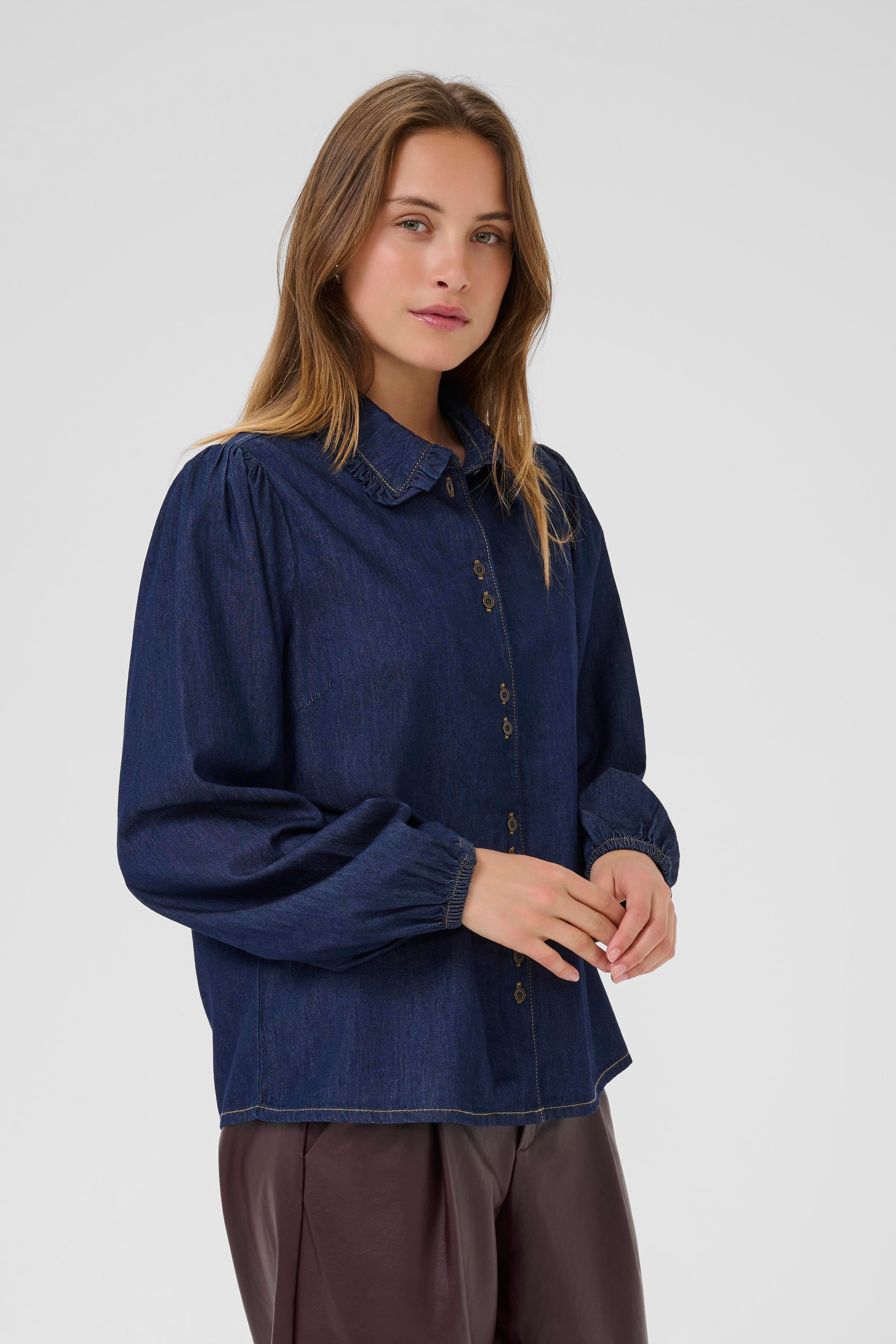 Hilka Arpa Shirt in Rinse Wash