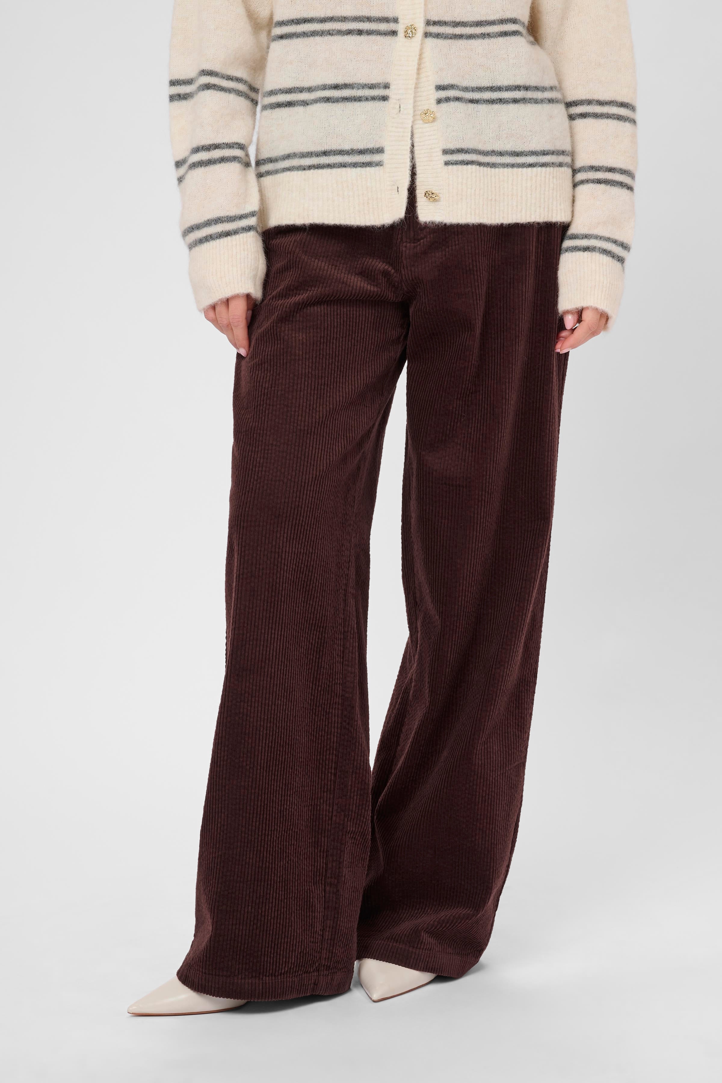 Baela Klay Pants in Bitter Chocolate