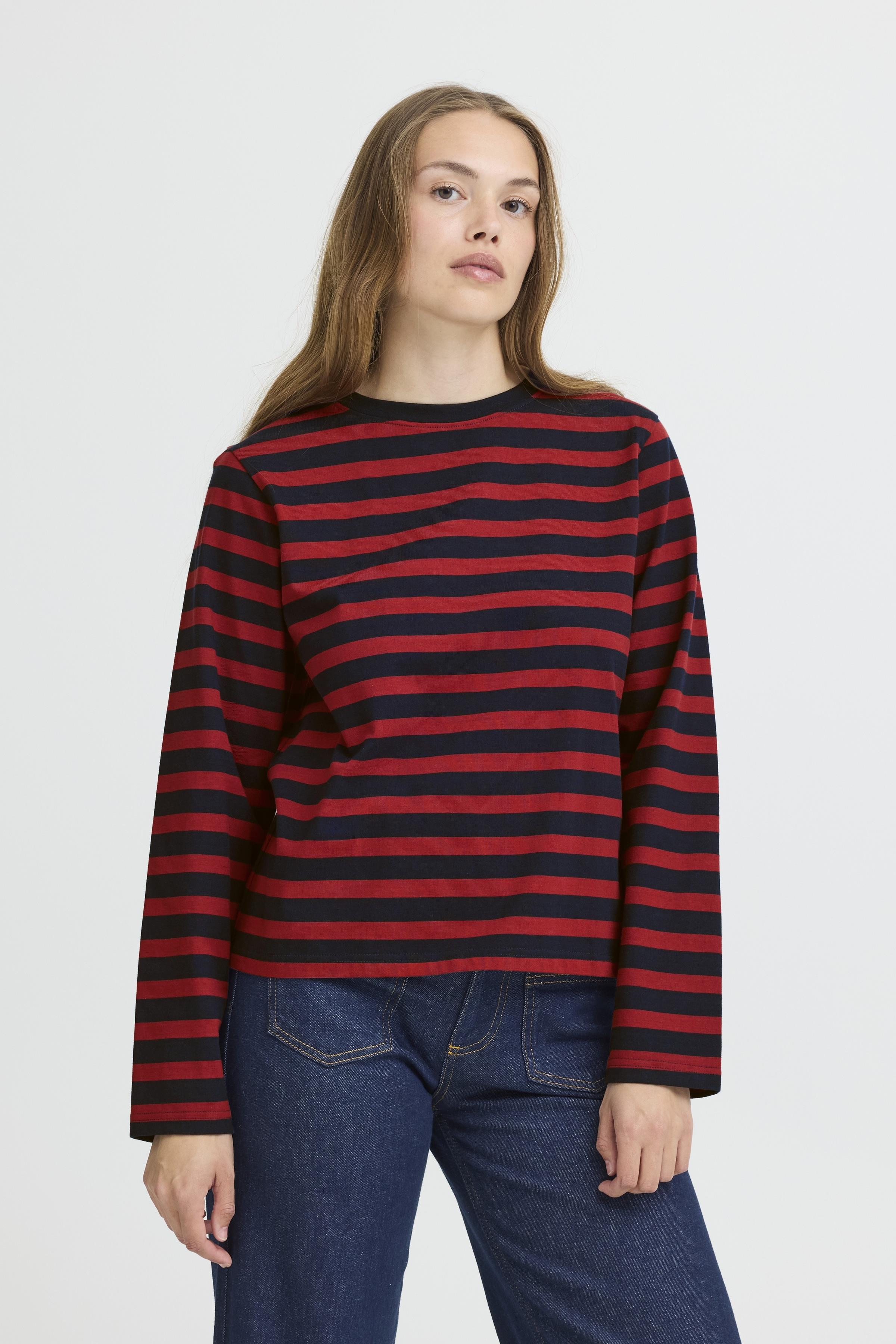 Sahana T-Shirt in Navy Burned Red