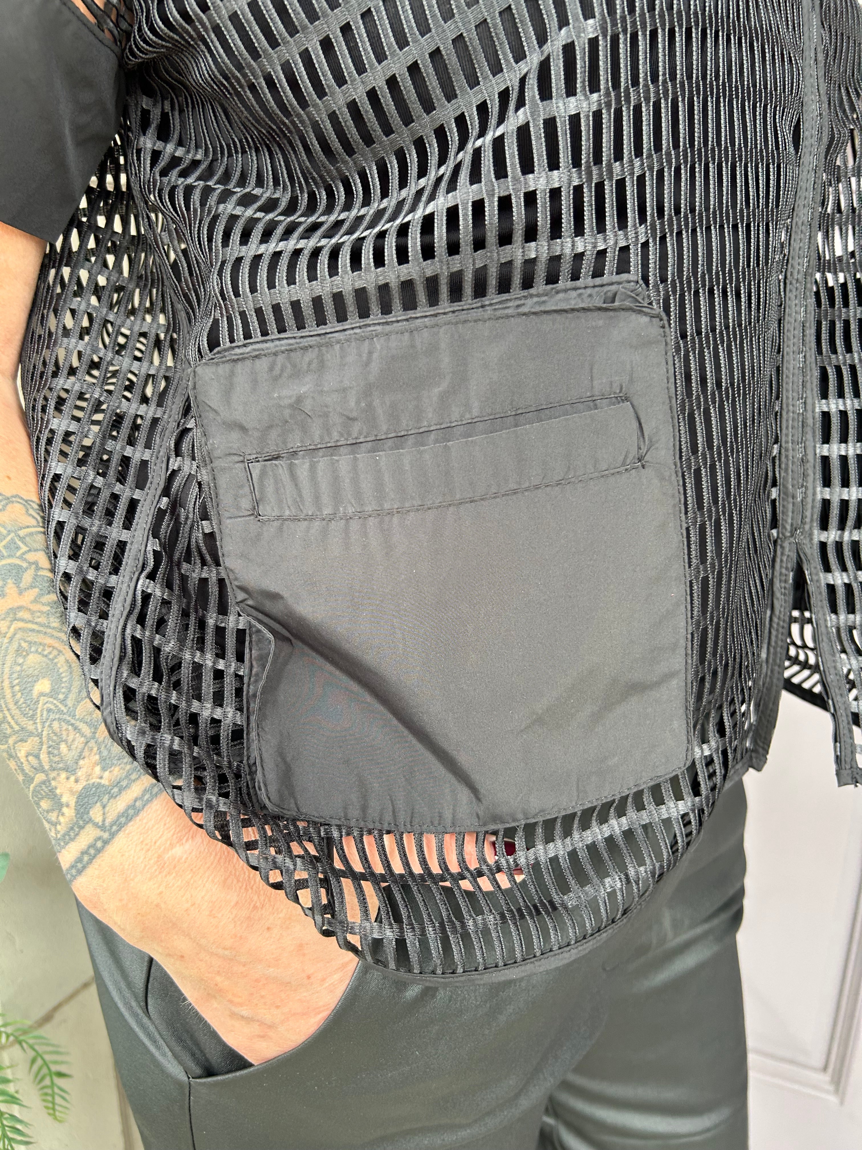Open Weave Square Top in Black