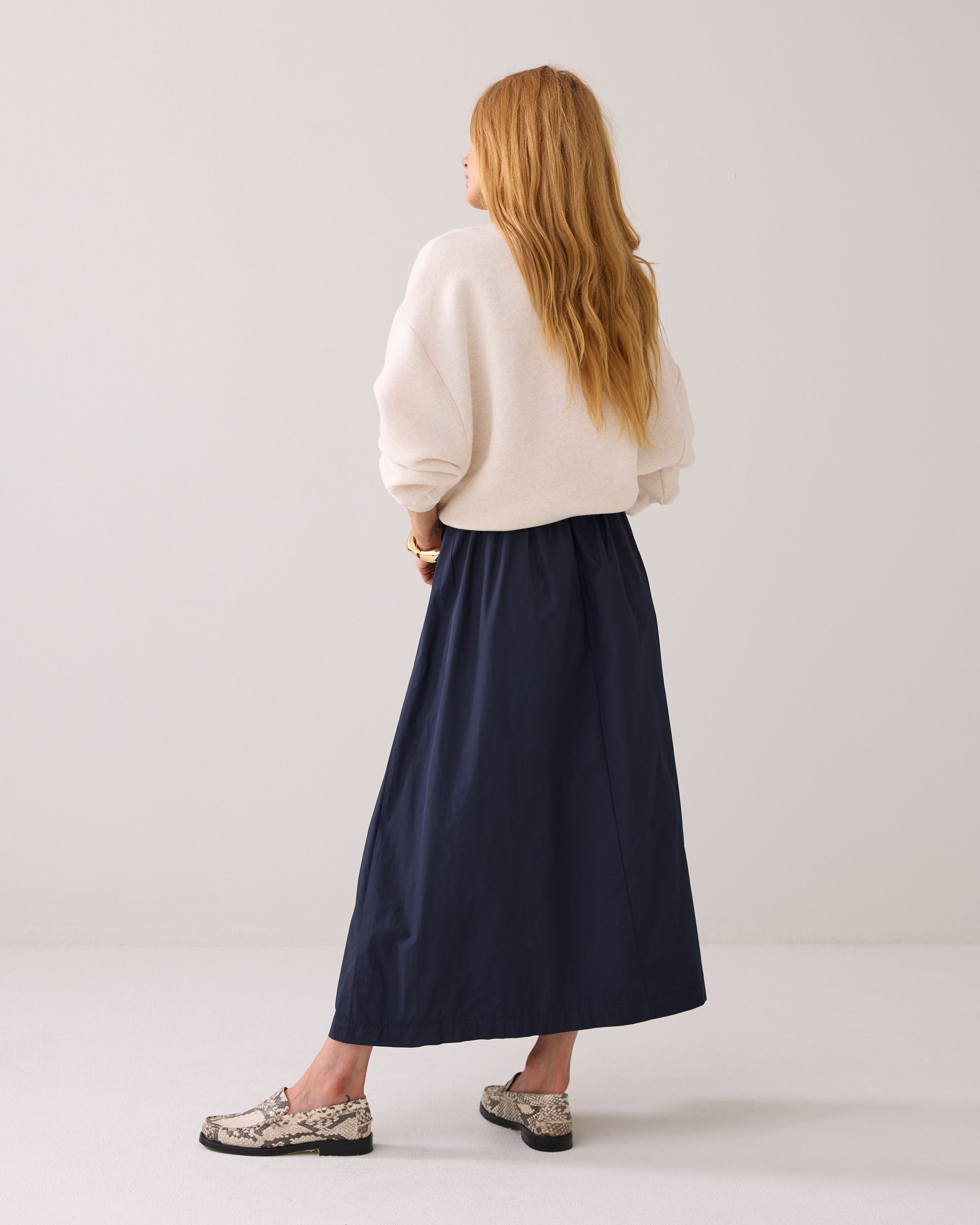 Taft Light Skirt in Midnight Blue