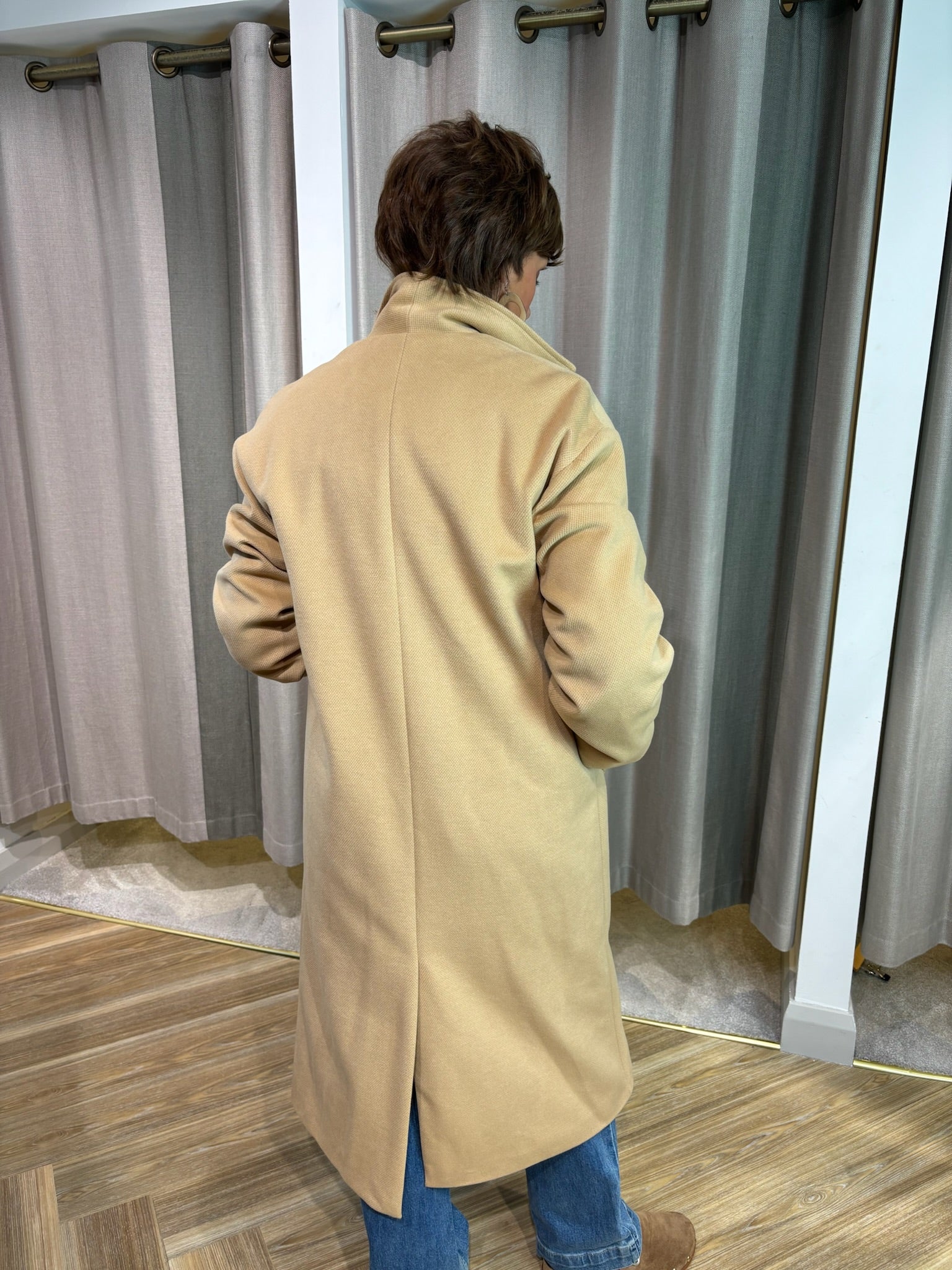 Oversized Coat with Pocket Welt in Camel