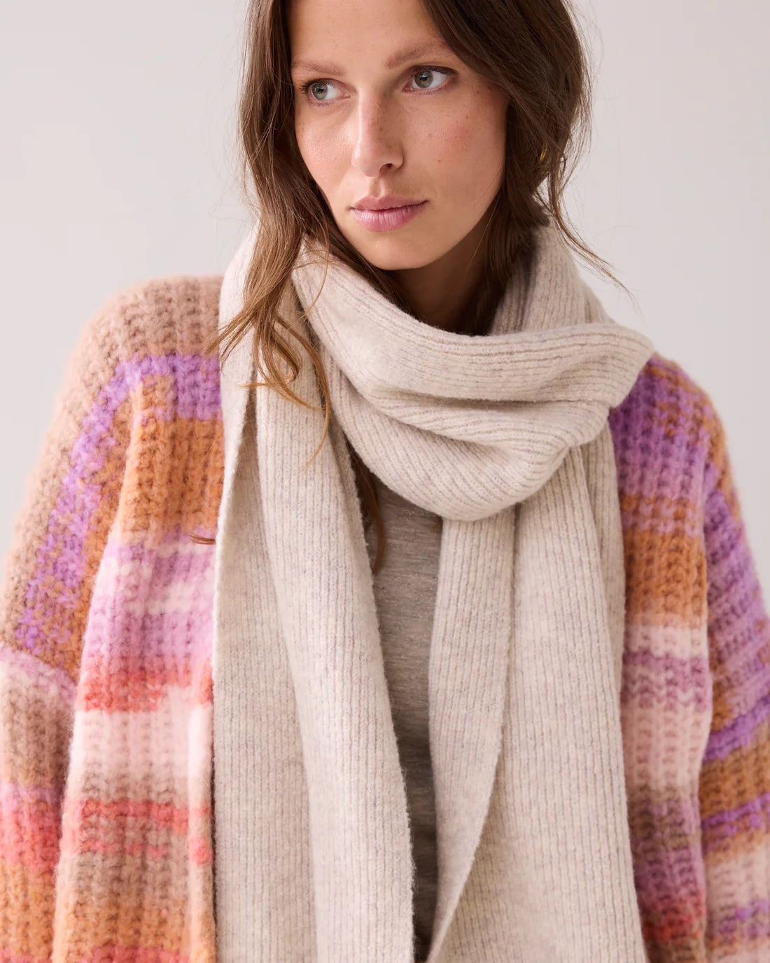 Knitted Scarf in Ivory