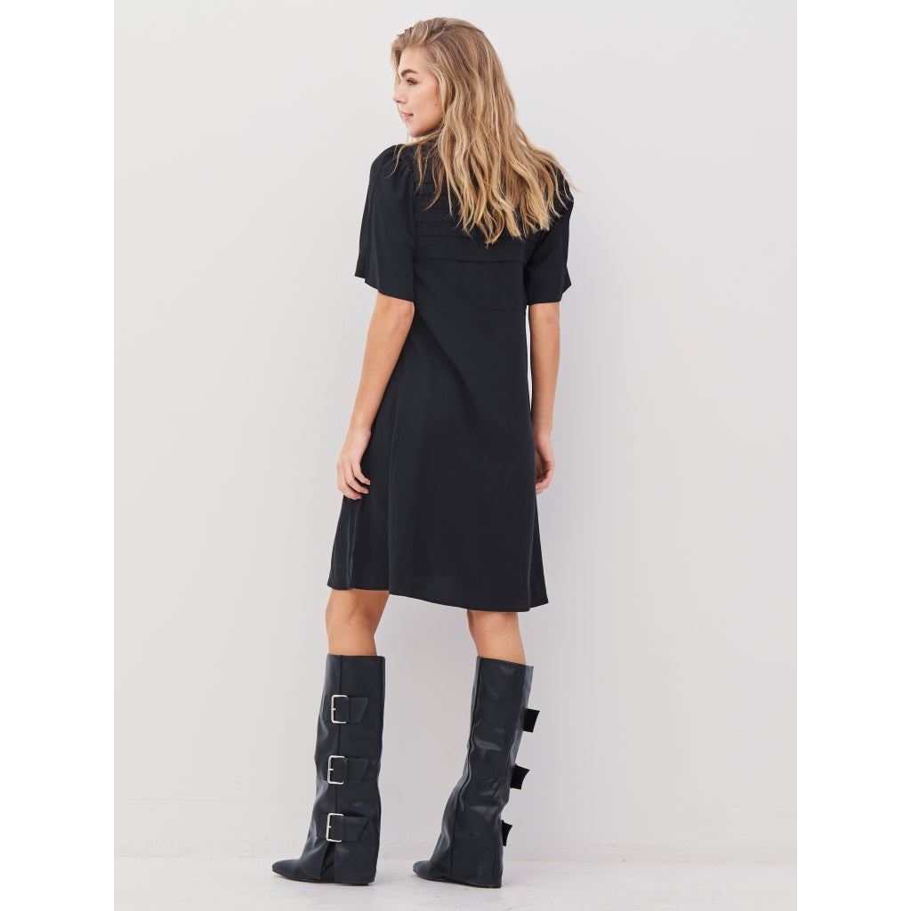 Asli Dress in Black