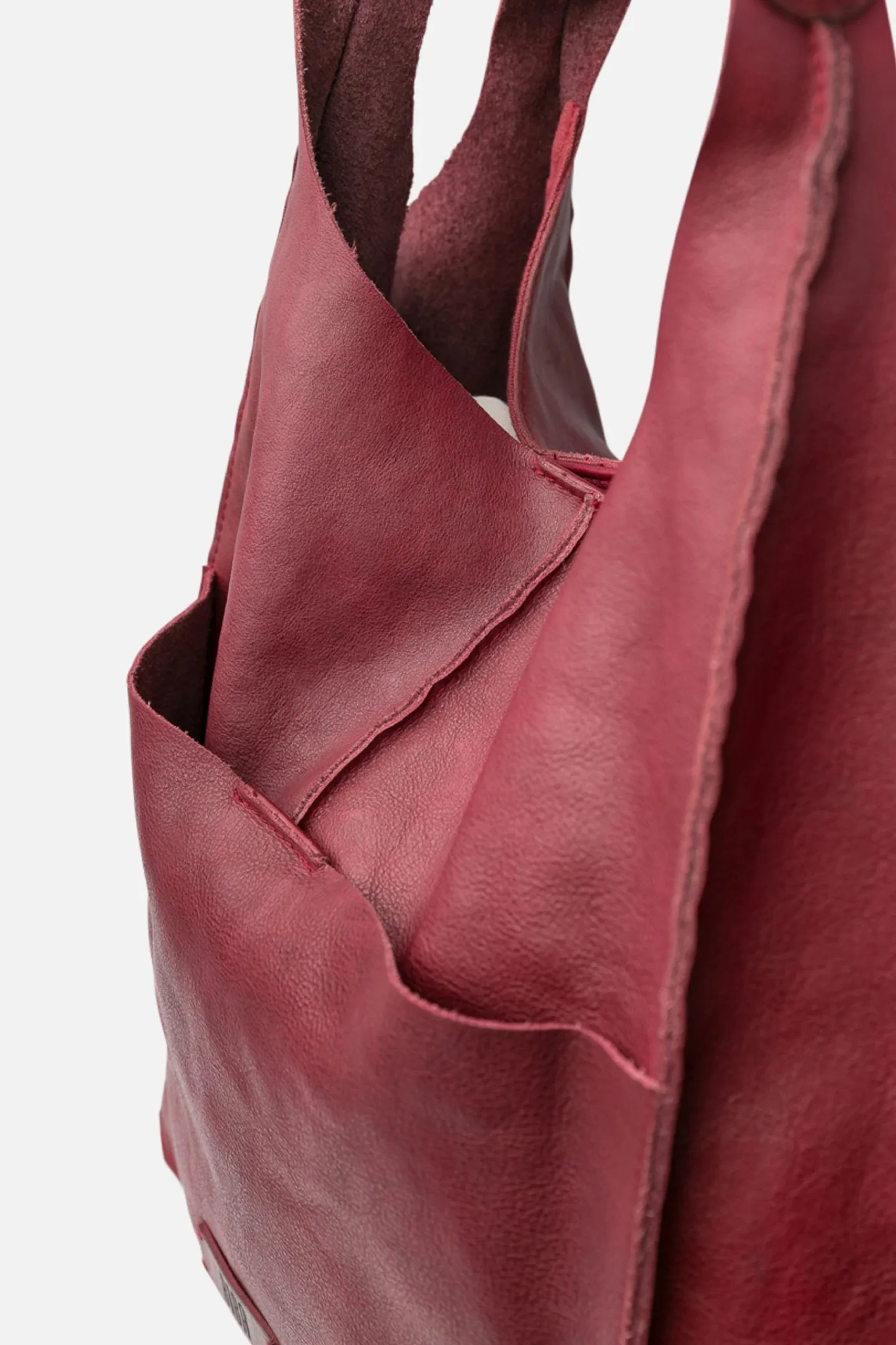 Homer Shoulder Bag in Garnet