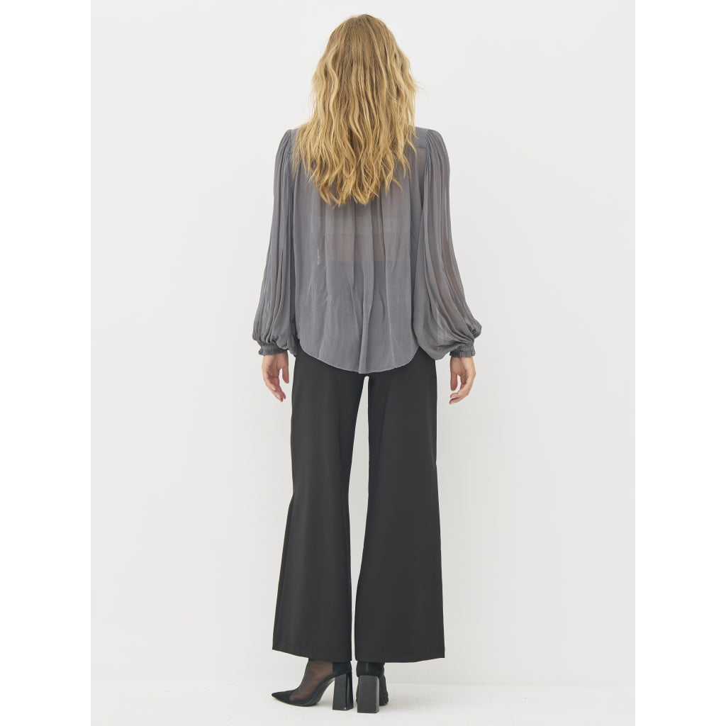 Bea Shirt in Iron Grey