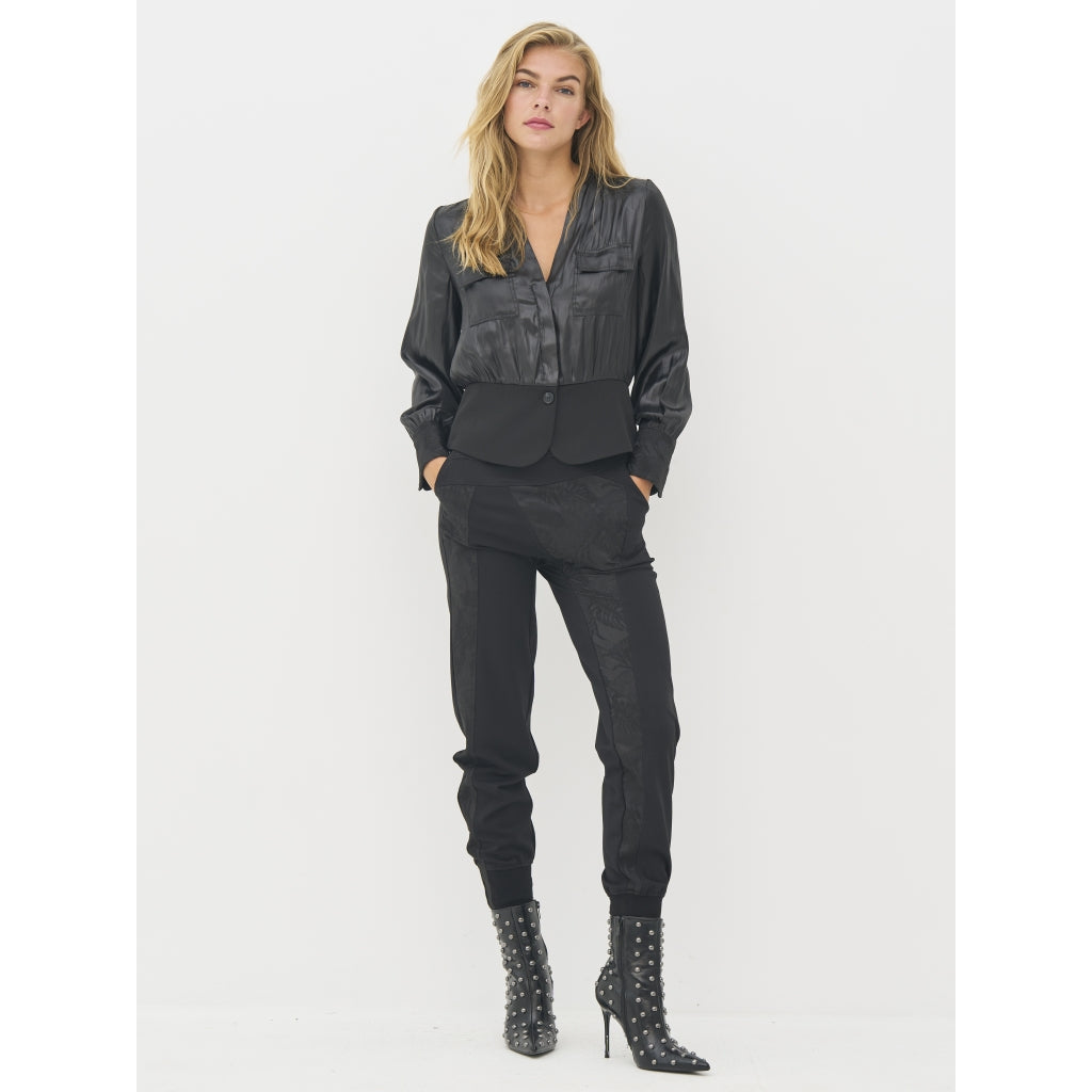 Becca Shirt in Black