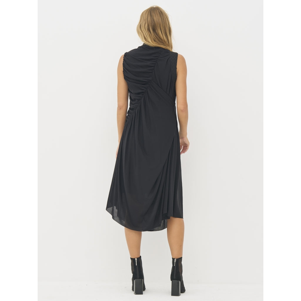 Beth Dress in Black