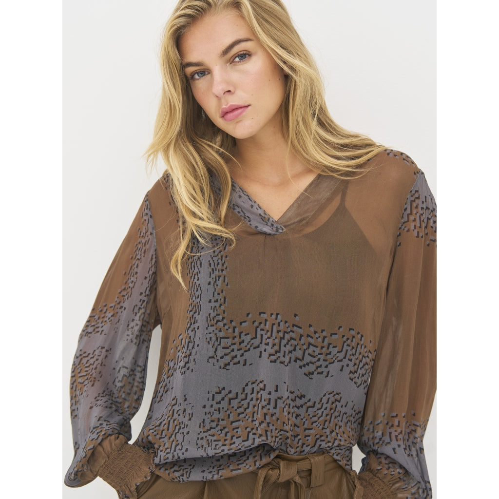 Bianca Blouse in Dark Earth Mix