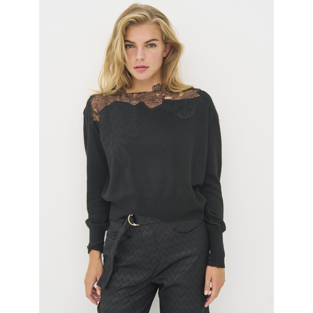 Bobbi Knit Blouse in Black