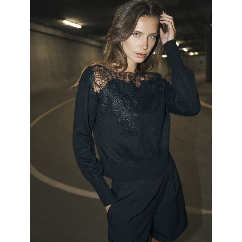 Bobbi Knit Blouse in Black