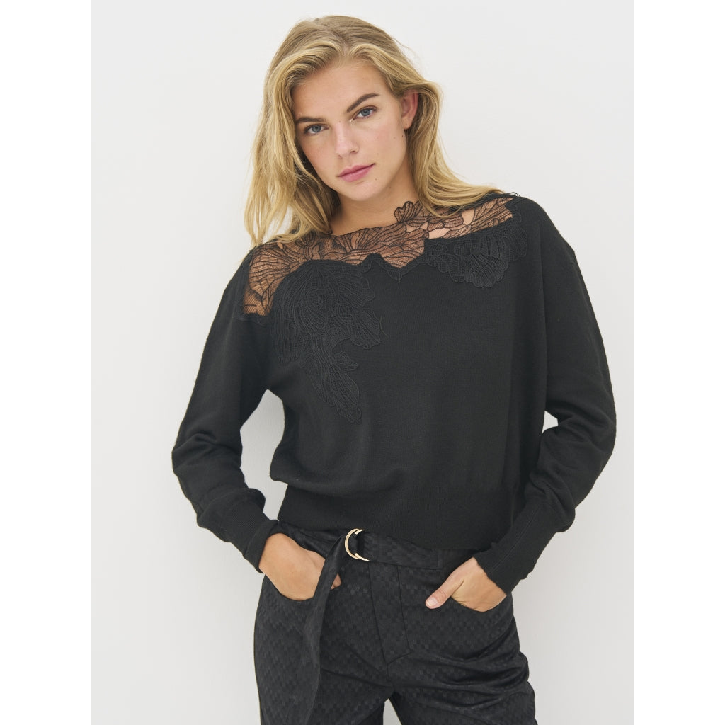 Bobbi Knit Blouse in Black