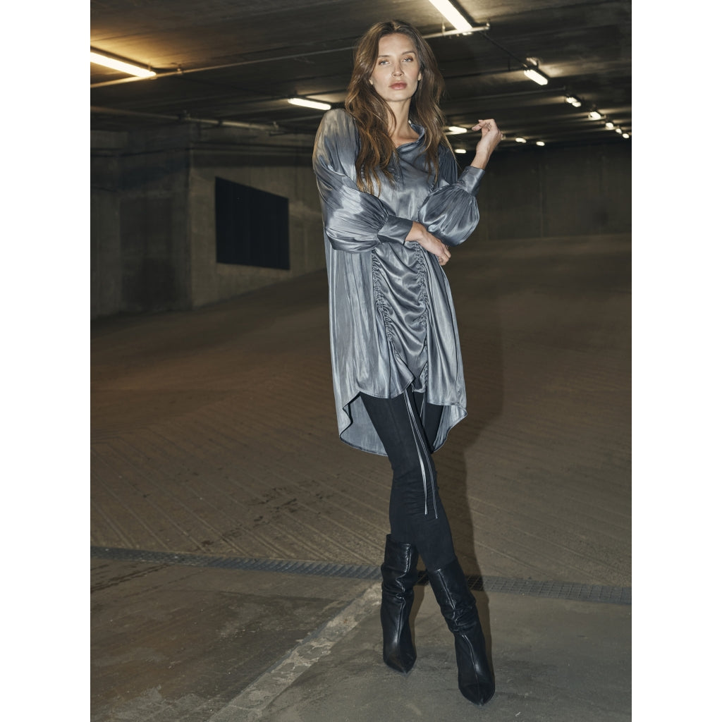 Boel Tunic in Iron Grey