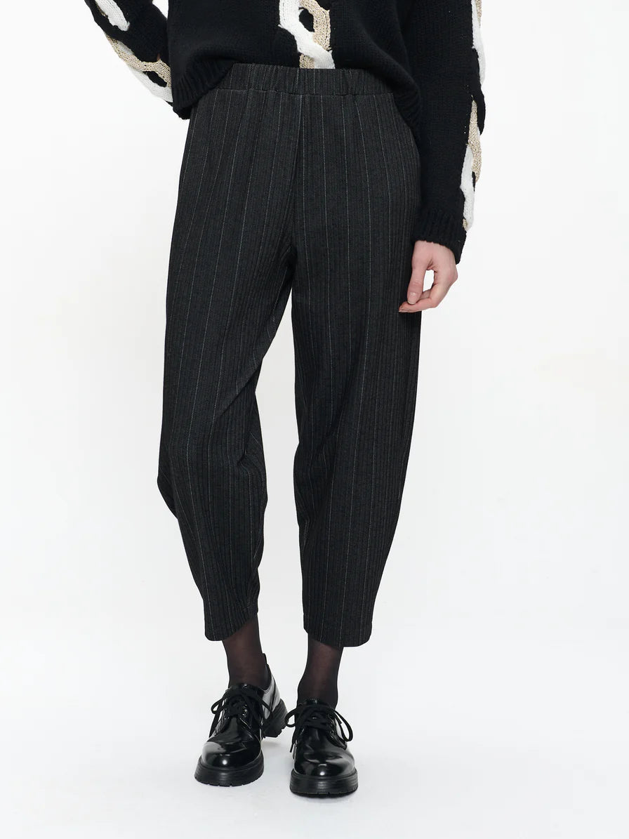 Bortolo Elastane Trouser in Black
