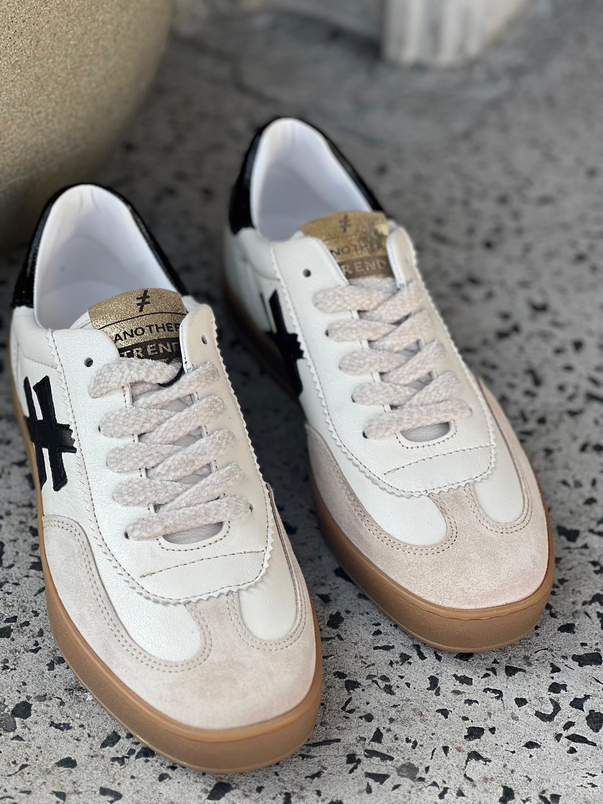 Lace Up Gum Sole Trainer in Off White