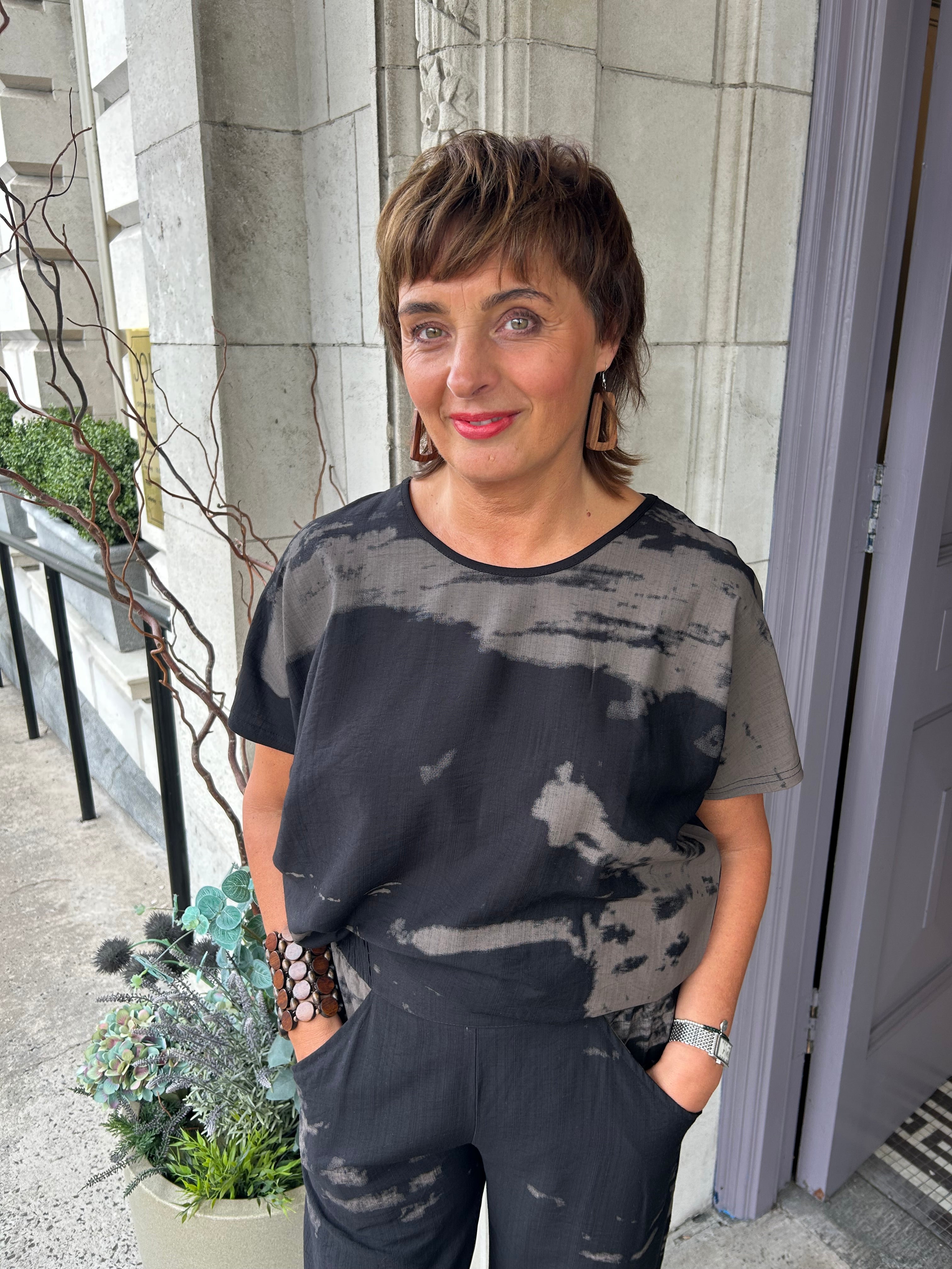 Graphic Print Top in Brown