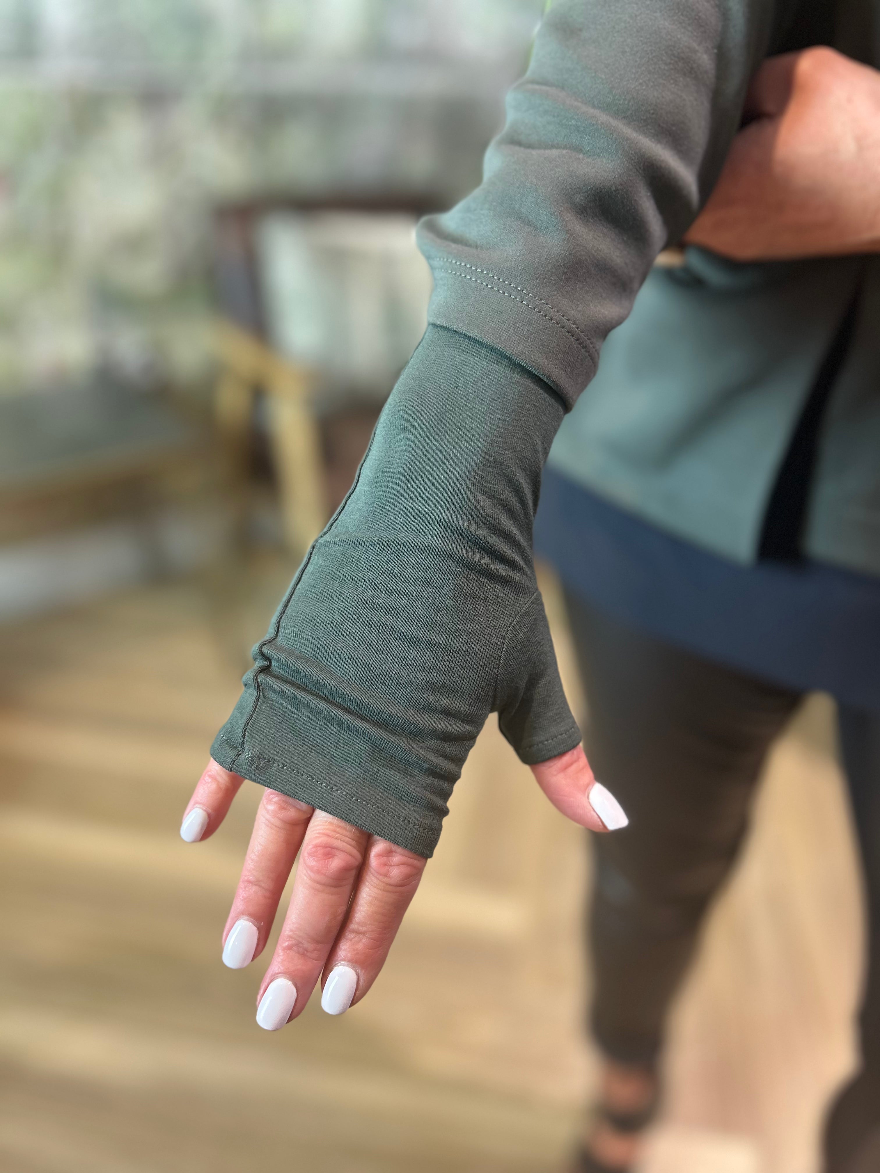 Plain Jersey Sleeve Cuff in Forest
