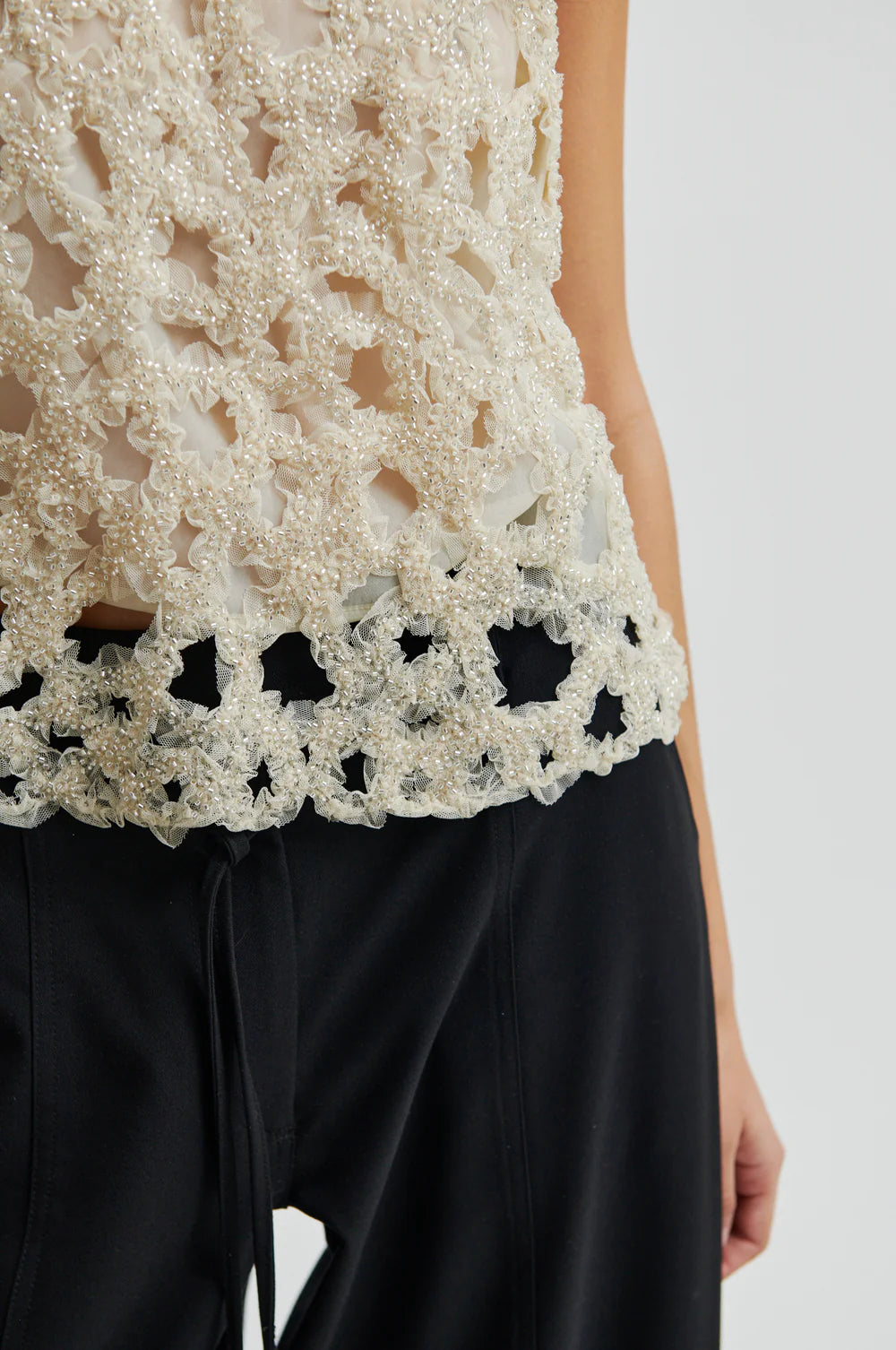 Gleam Top in Summer Sand