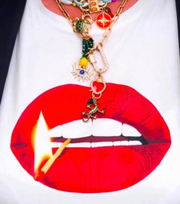 Match Stick Lip Tee in White