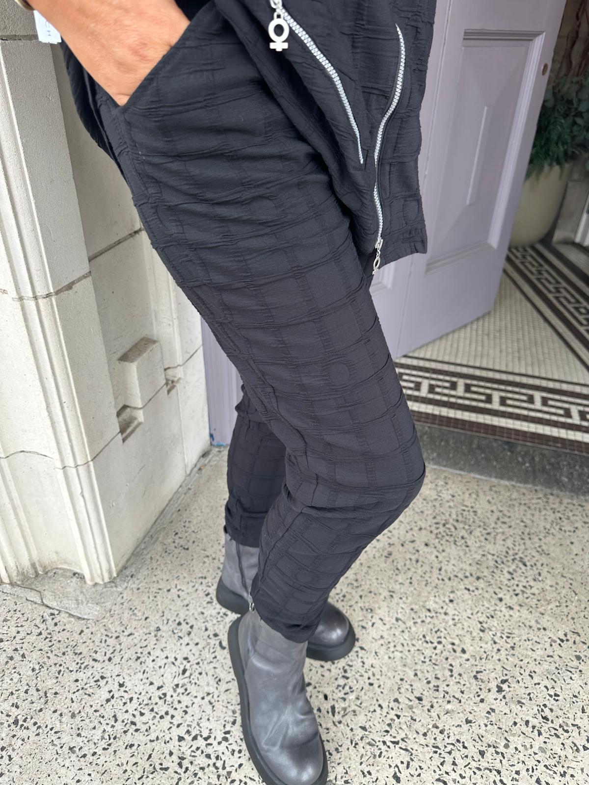 Bubble Trouser in Black