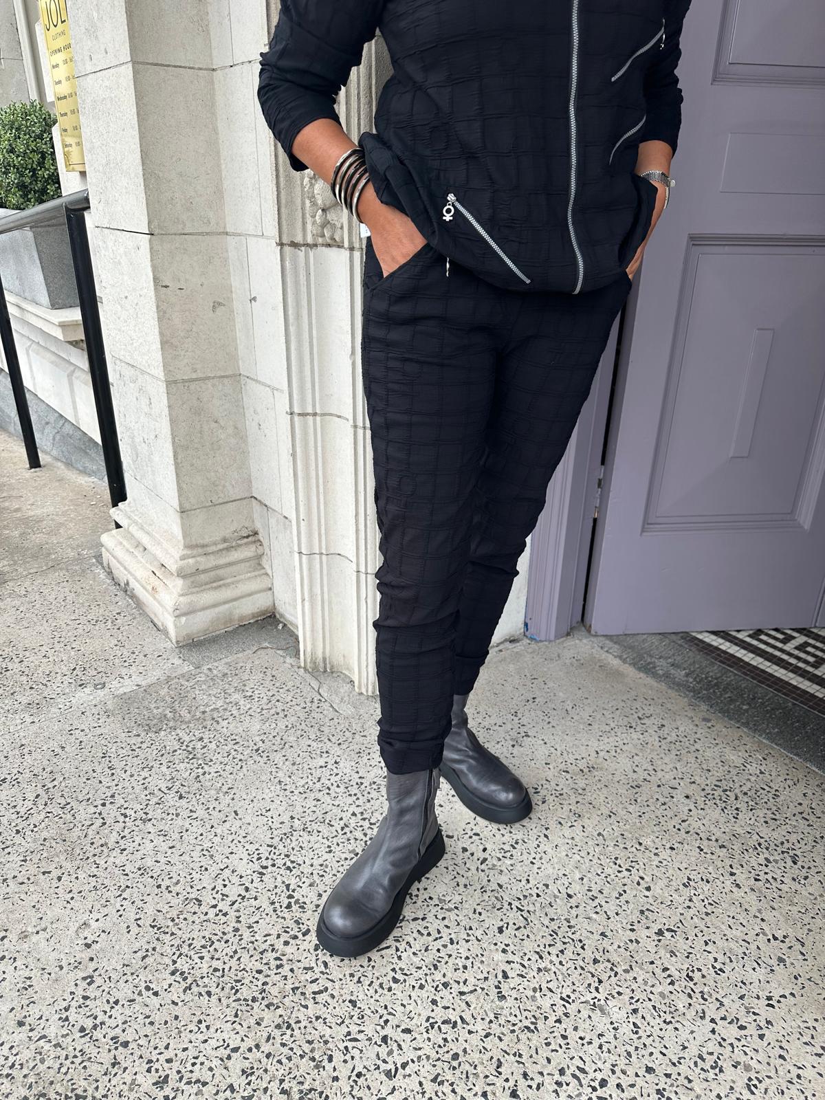 Bubble Trouser in Black